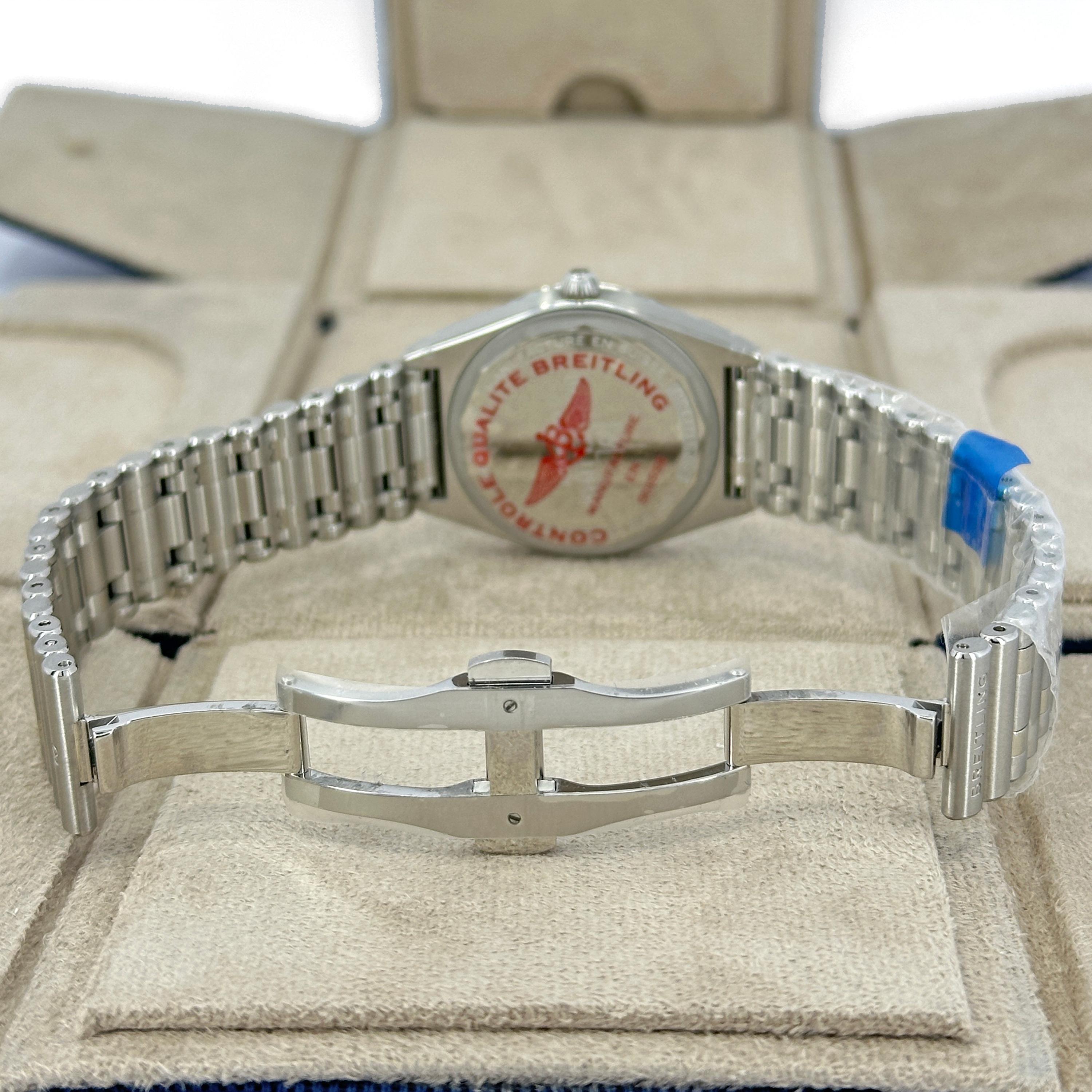 Ungetragener Breitling Chronomat 32 Referenznummer A77310101C1A1, Komplettset, 2025 im Angebot 10