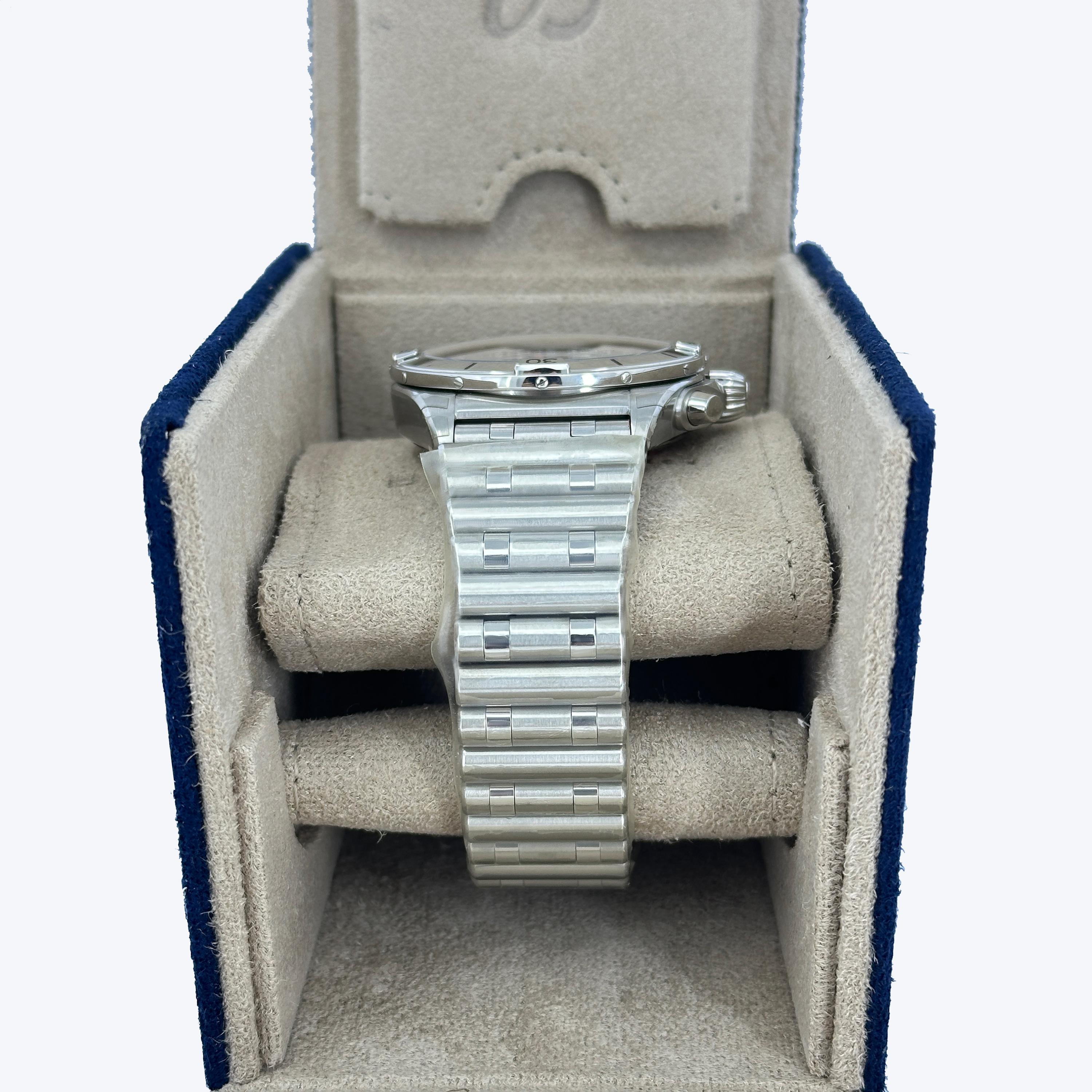 Breitling Chronomat B01 42 Reference# AB0134101B1A1, Jeu complet, 2025 Unisexe en vente