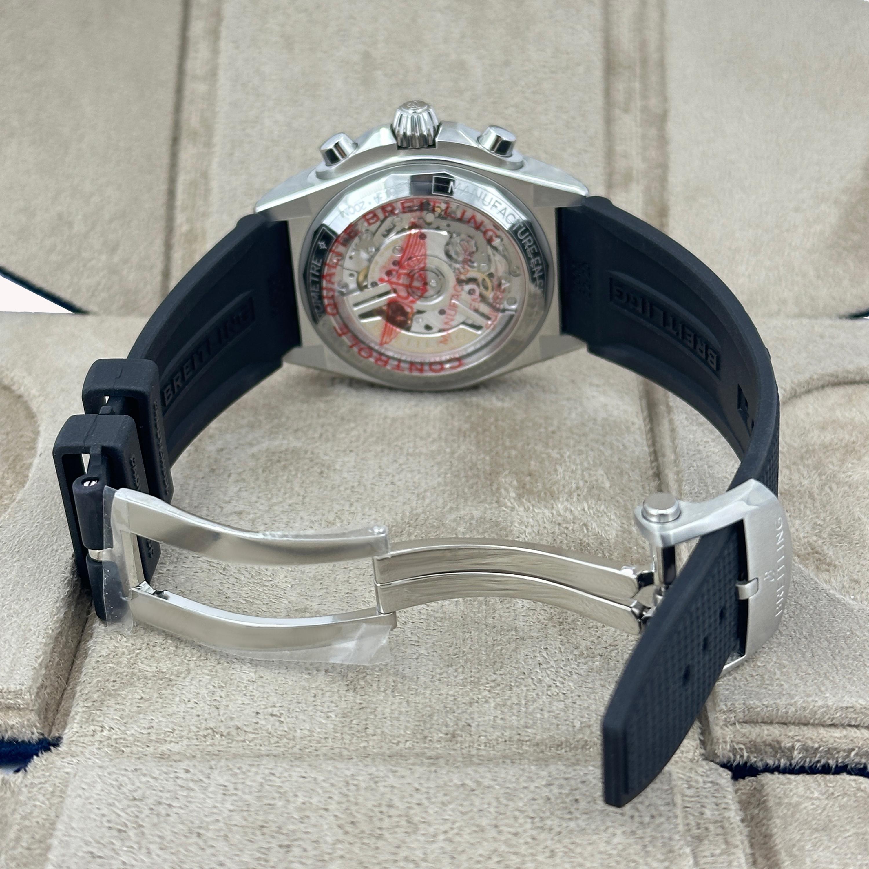 Breitling Chronomat B01 42 non indossato, referenza AB0134101K1S1, set completo, 2025 in vendita 3
