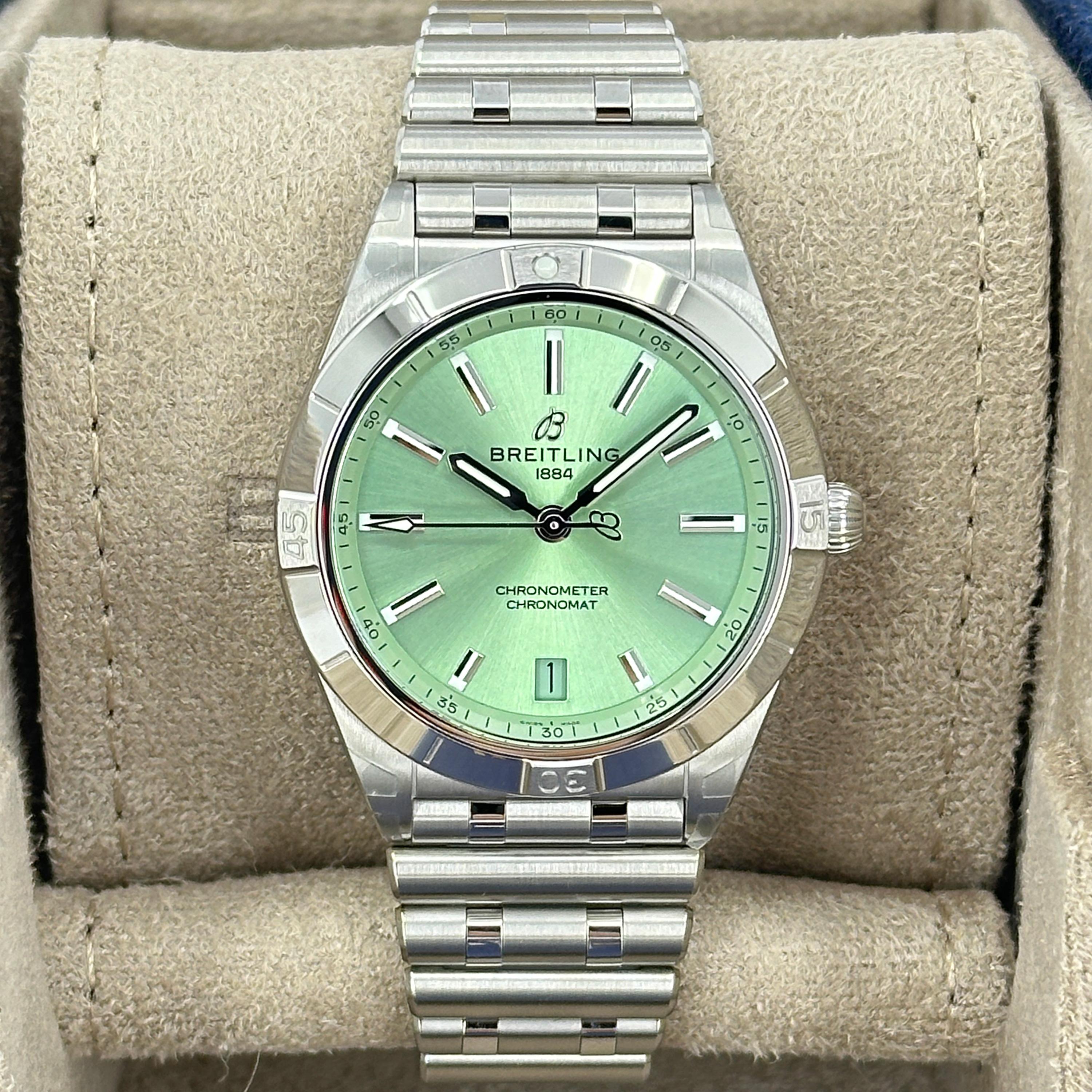 Unworn Breitling Chronomat Reference# A10380101L1A1, Complete set, 2025 In New Condition For Sale In New York, NY