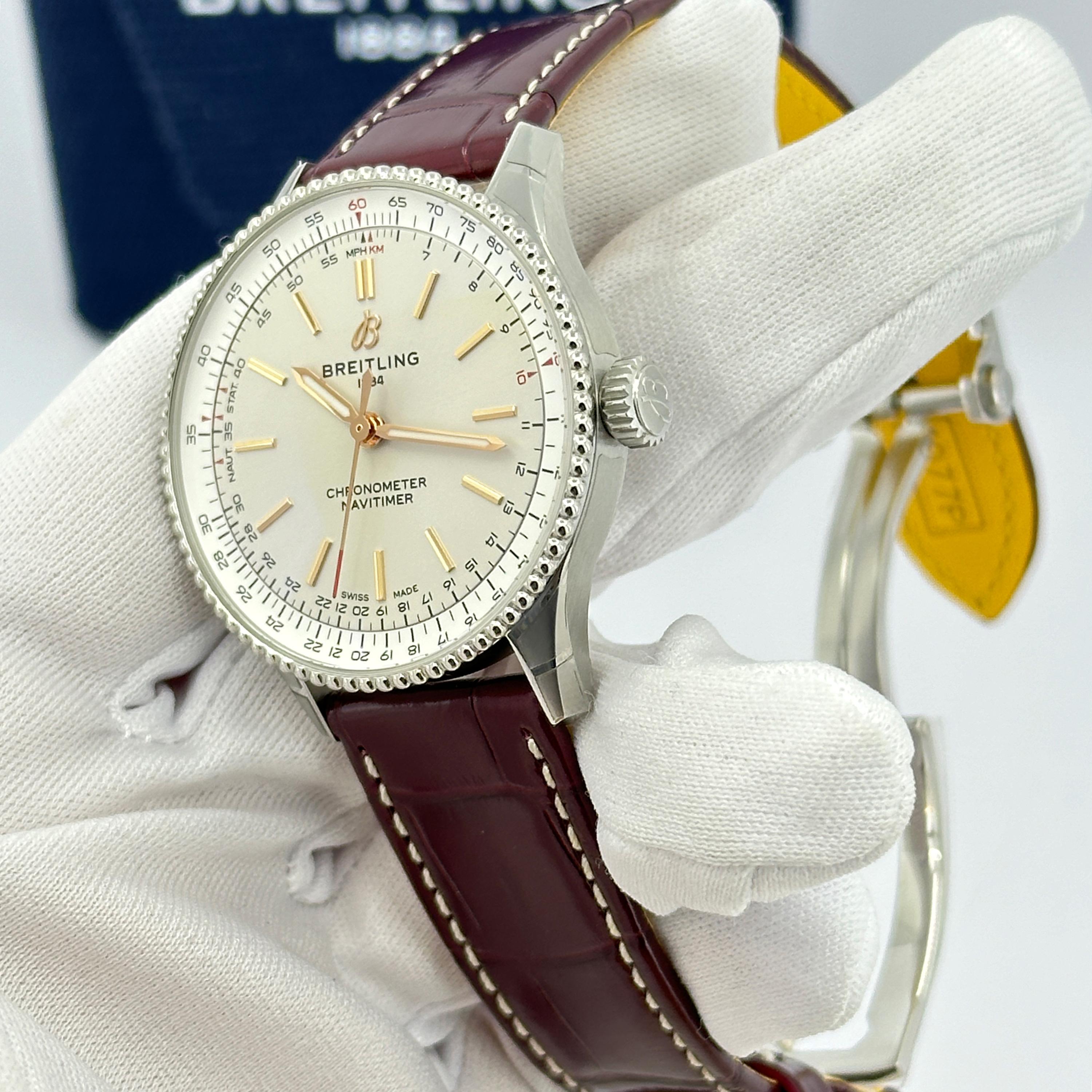 Breitling Navitimer non indossato, referenza A17327211G1P1, set completo, 2025 in vendita 11