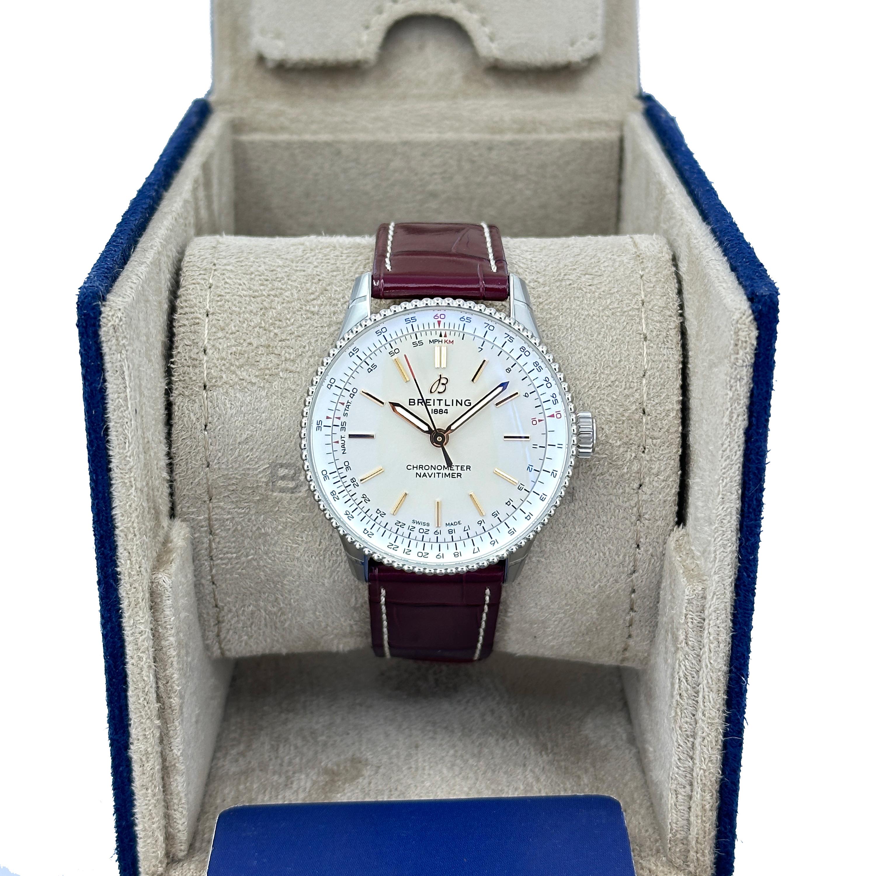 Il Breitling Navitimer Automatic 36 (ref. A17327211G1P1) distilla uno dei più leggendari orologi da pilota in un formato raffinato e compatto. Con una dimensione di 36 mm, questo modello in acciaio inossidabile conserva l'iconica lunetta con perline