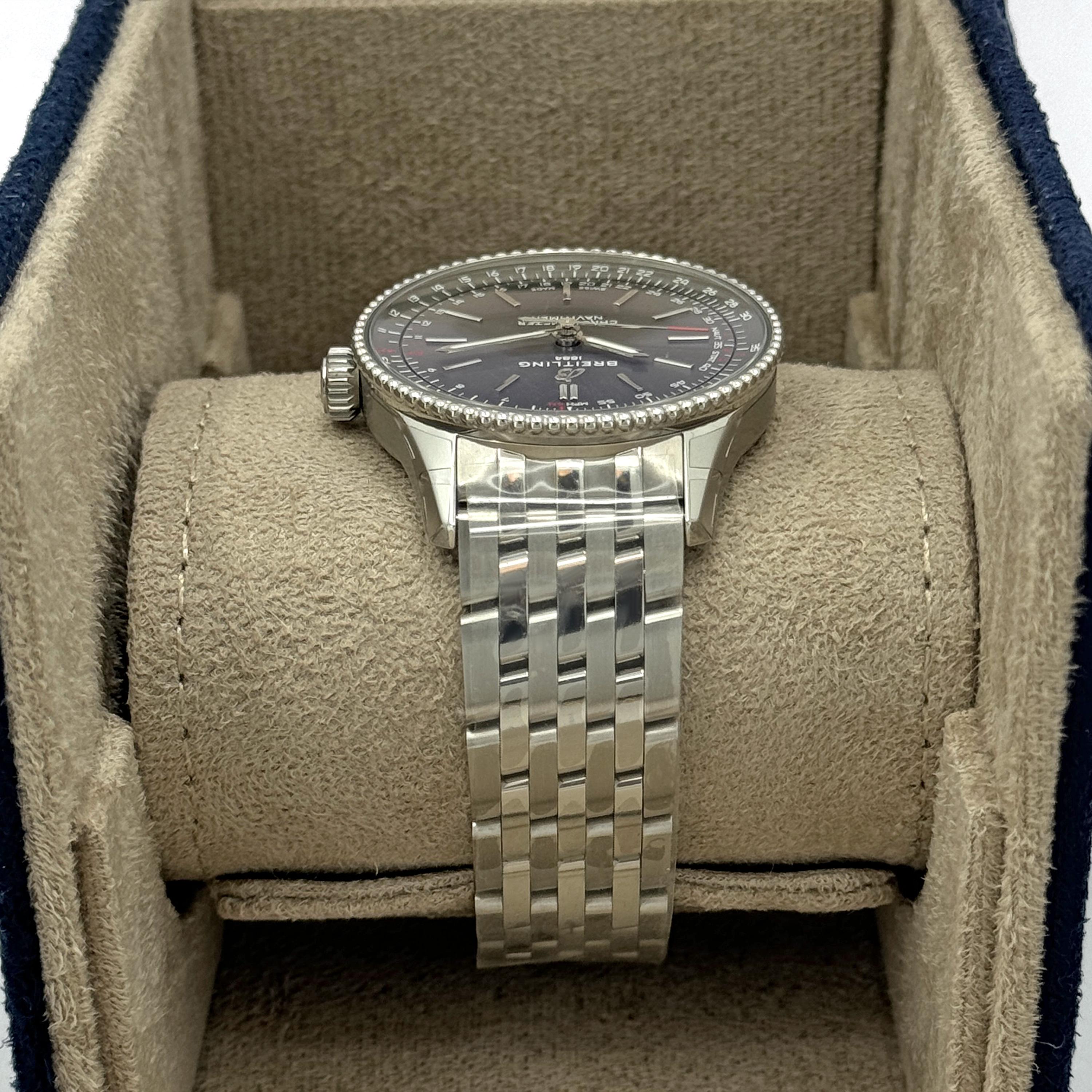 da uomo o donna Breitling Navitimer non indossato, referenza A17327381B1A1, set completo, 2025 in vendita