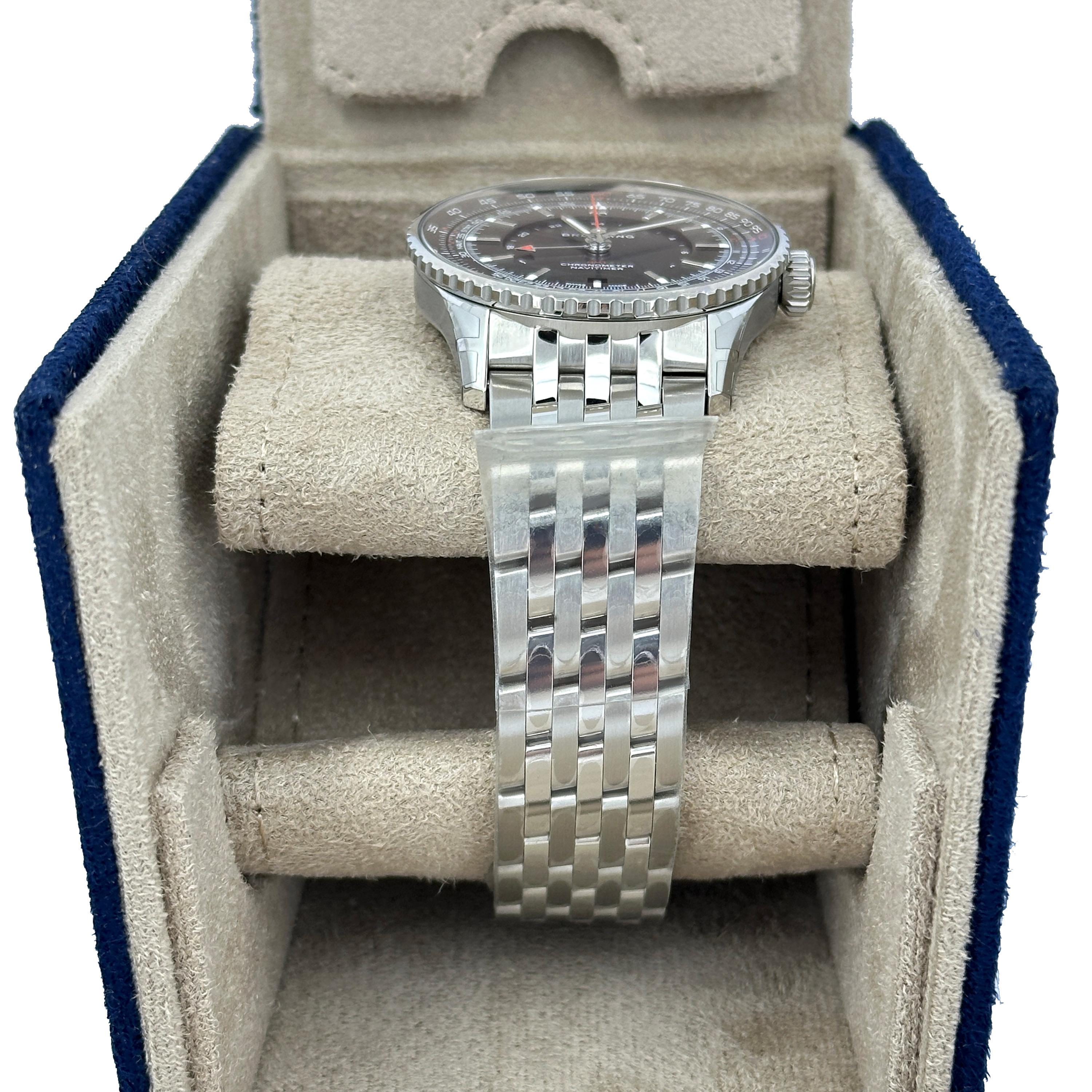 Unworn Breitling Navitimer Reference# A32310251B1A1, Complete set, 2025 In New Condition For Sale In New York, NY