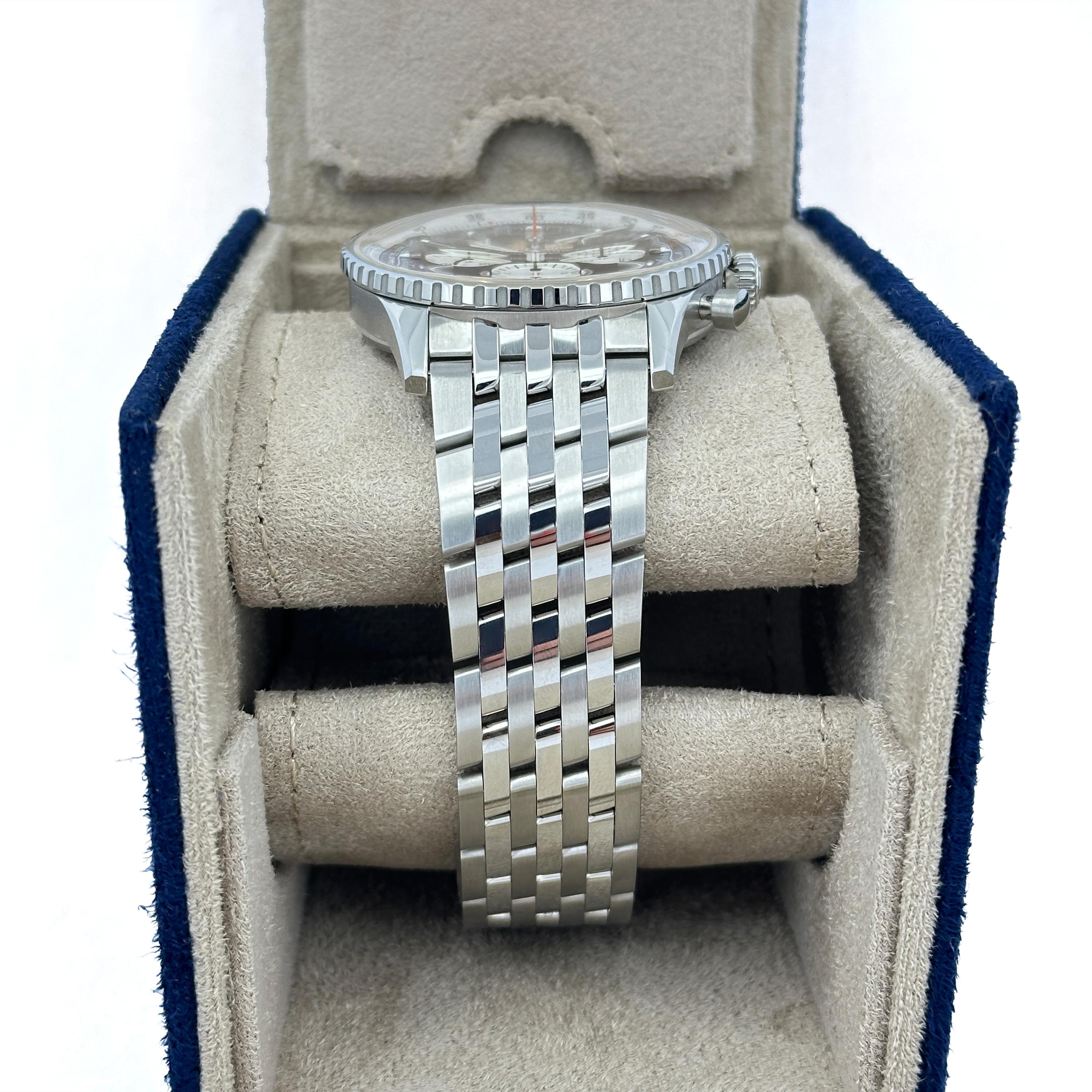 da uomo o donna Breitling Navitimer non indossato, referenza AB0137211B1A1, set completo, 2025 in vendita