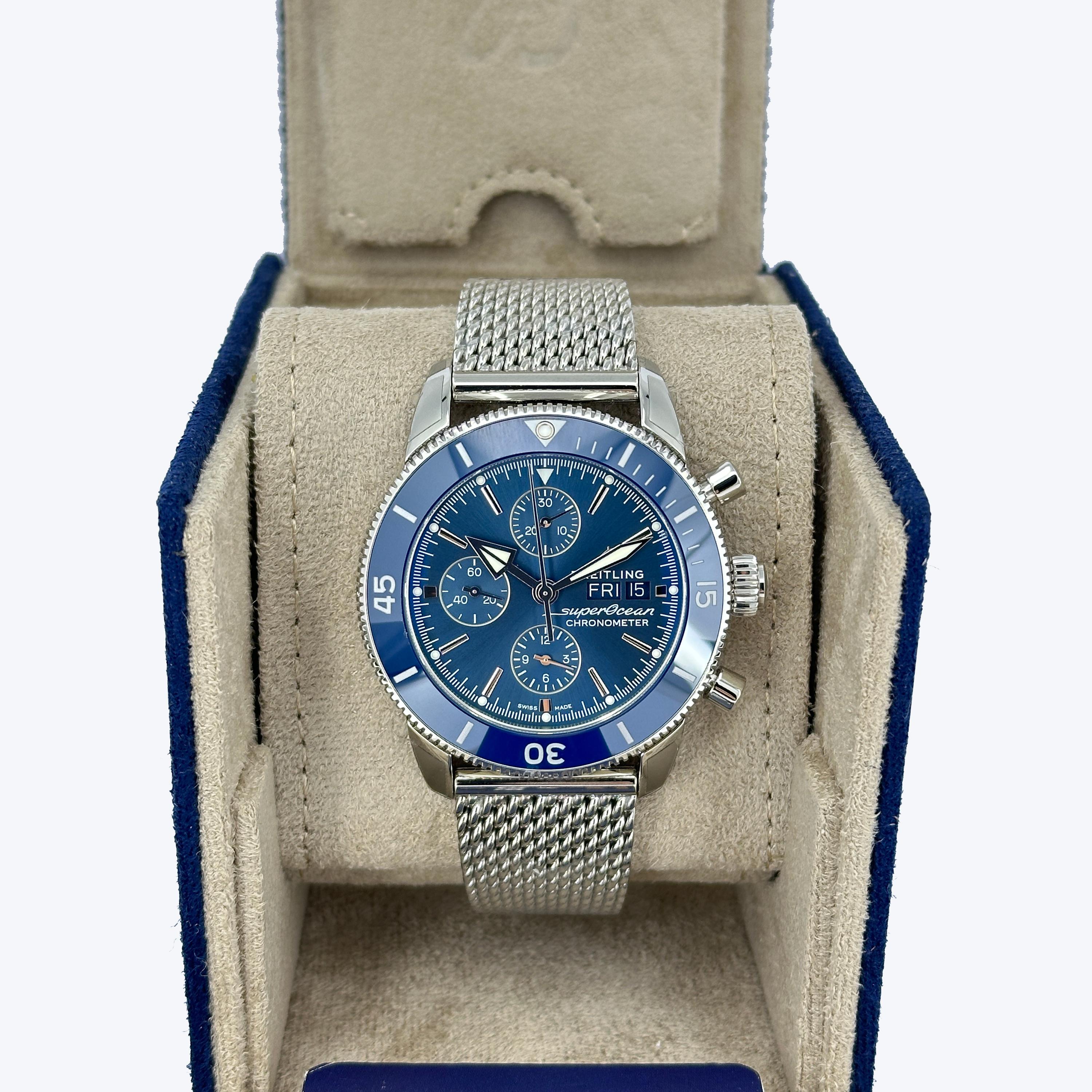 Unworn Breitling Superocean Reference# A13313161C1A1, Complete set, 2025 In New Condition For Sale In New York, NY