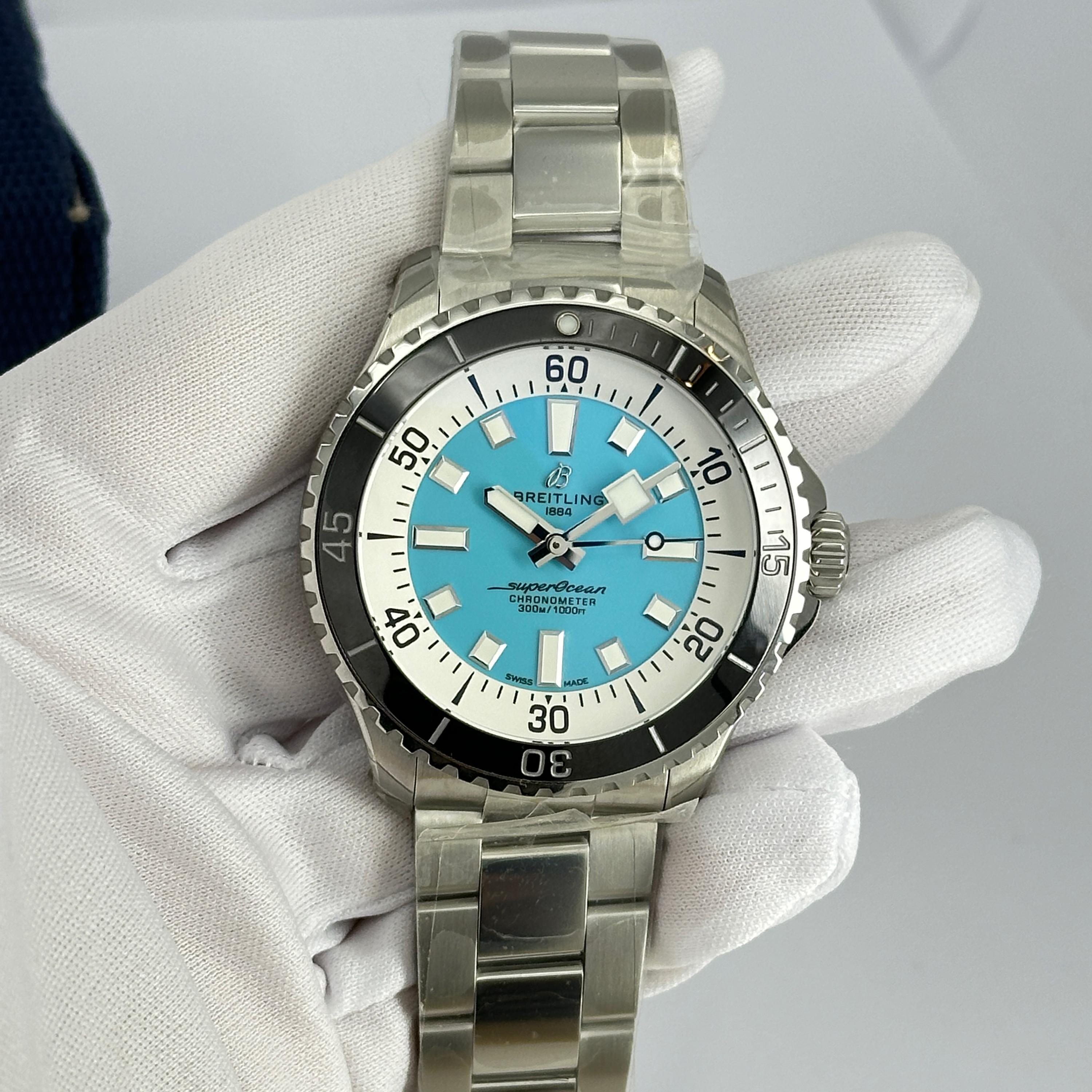 Inédite Breitling Superocean Reference# A17376211L2A1, Set complet, 2025 en vente 7