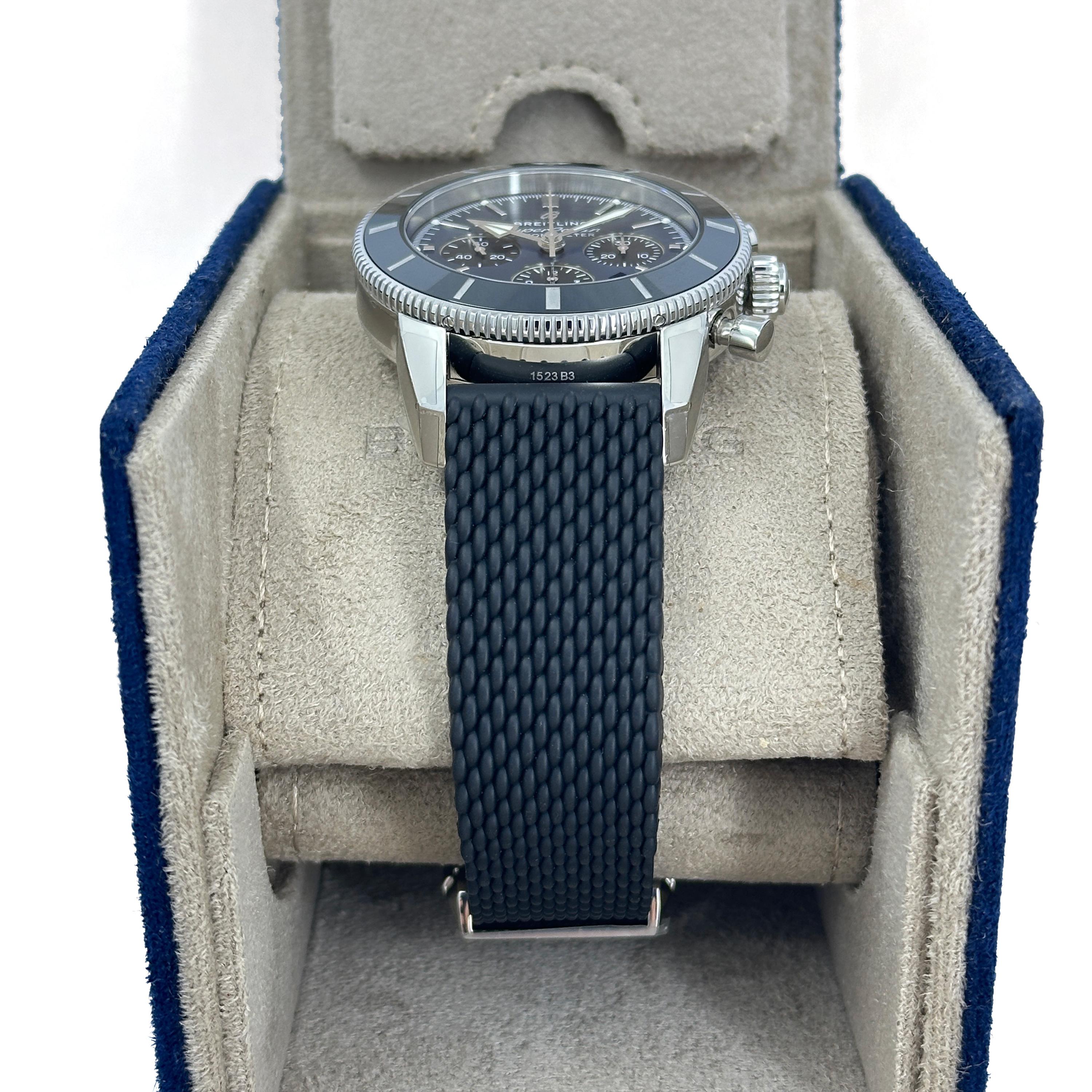 Women's or Men's Unworn Breitling Superocean Reference# AB0162121C1S1, Complete set, 2025 For Sale