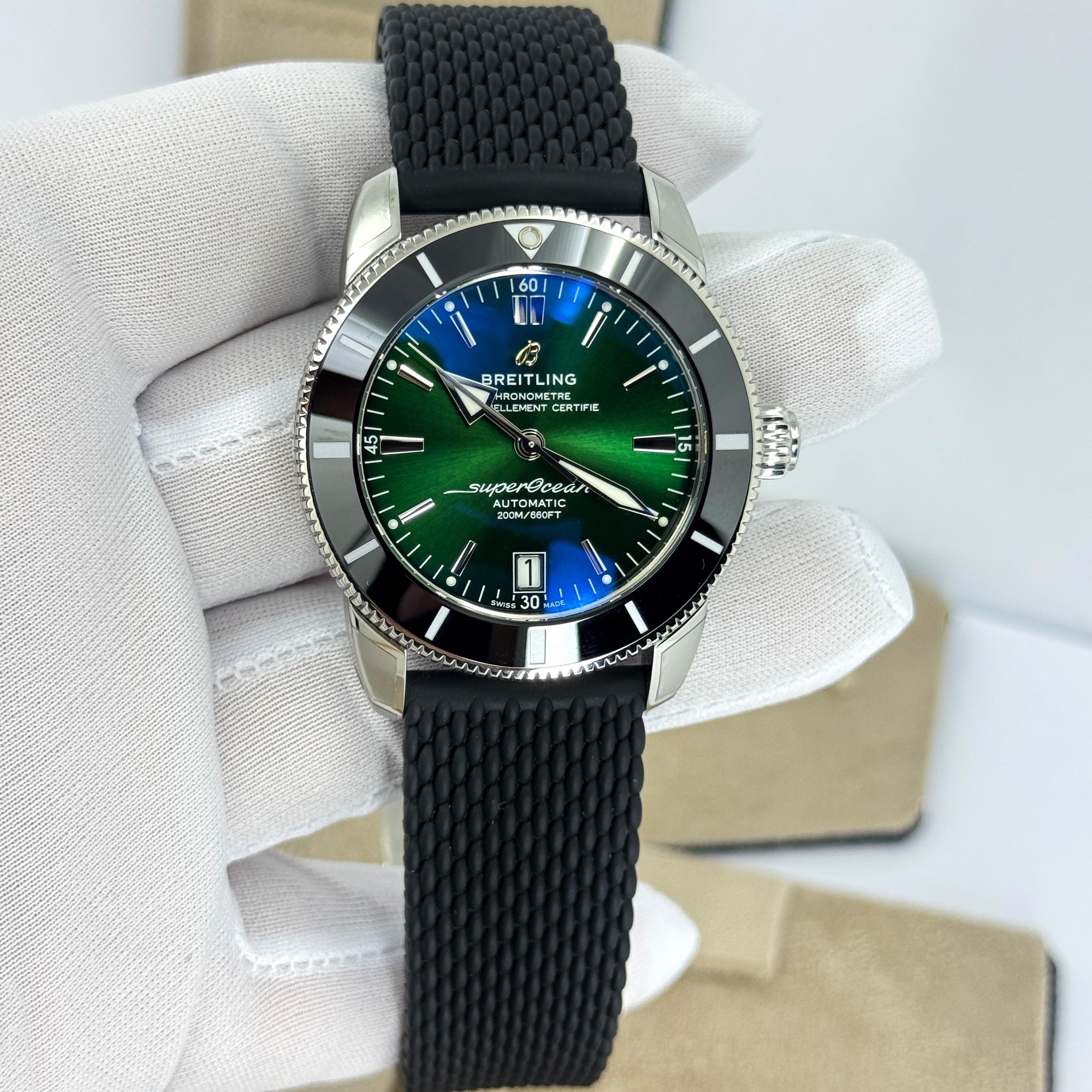 Breitling Superocean sin usar Referencia# AB2010121L1S1, Juego completo, 2025 en venta 7