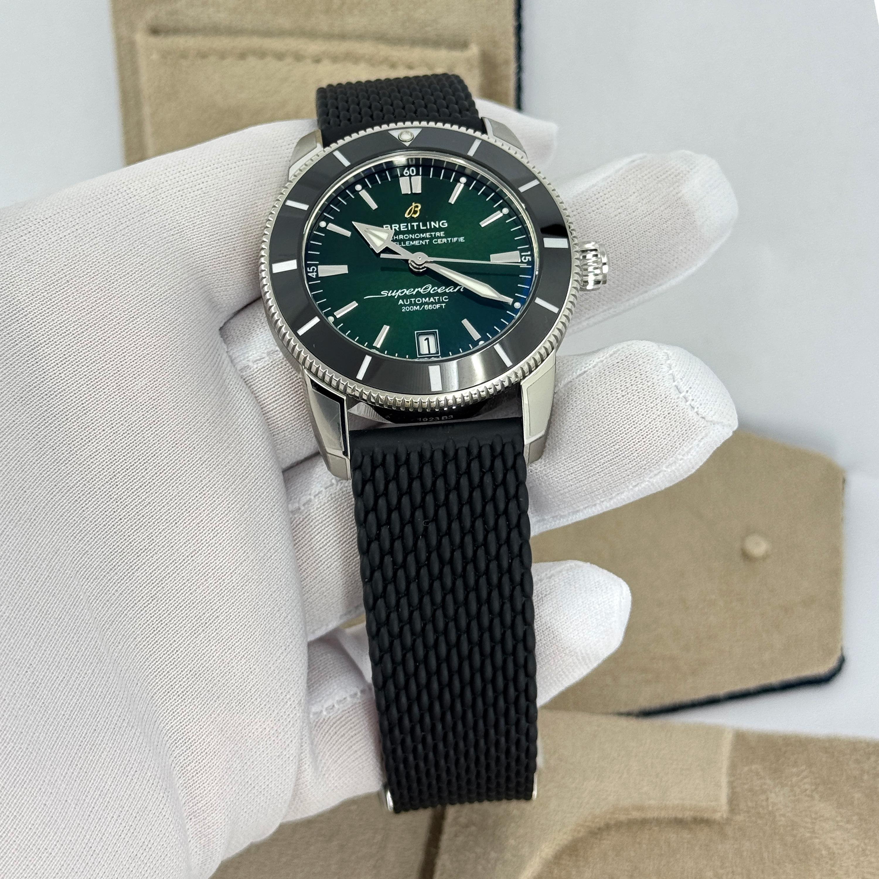 Breitling Superocean sin usar Referencia# AB2010121L1S1, Juego completo, 2025 en venta 8