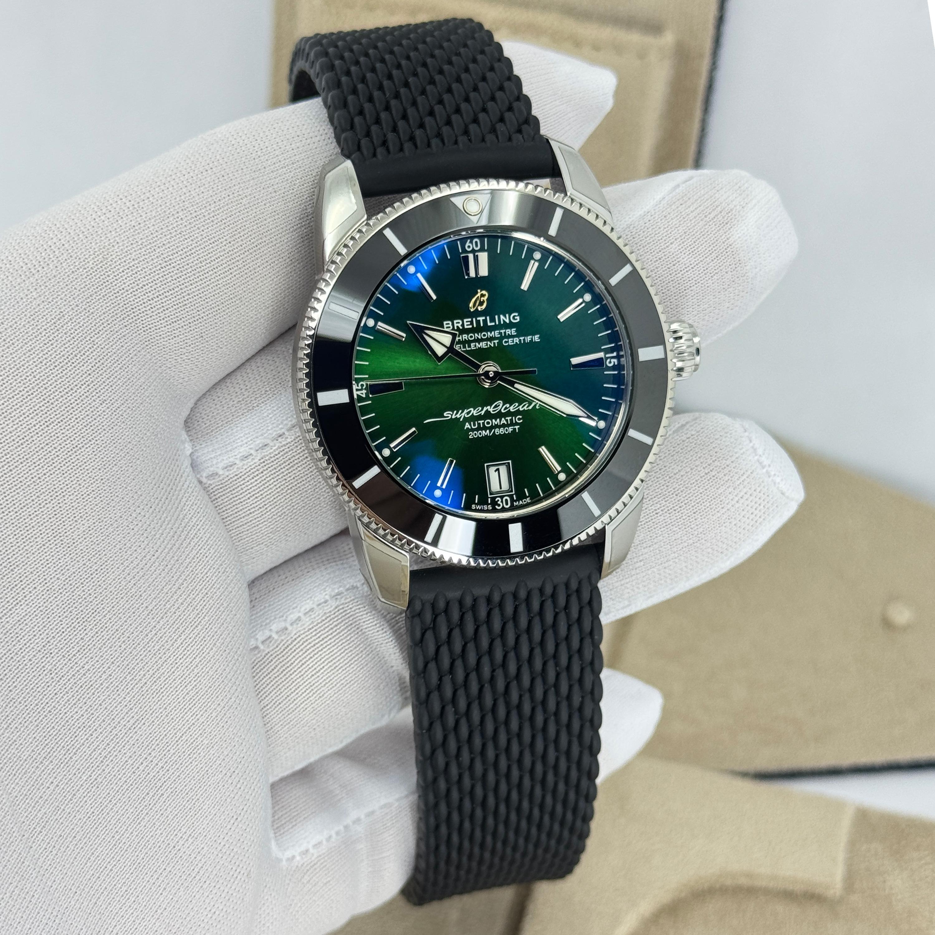 Breitling Superocean sin usar Referencia# AB2010121L1S1, Juego completo, 2025 en venta 5