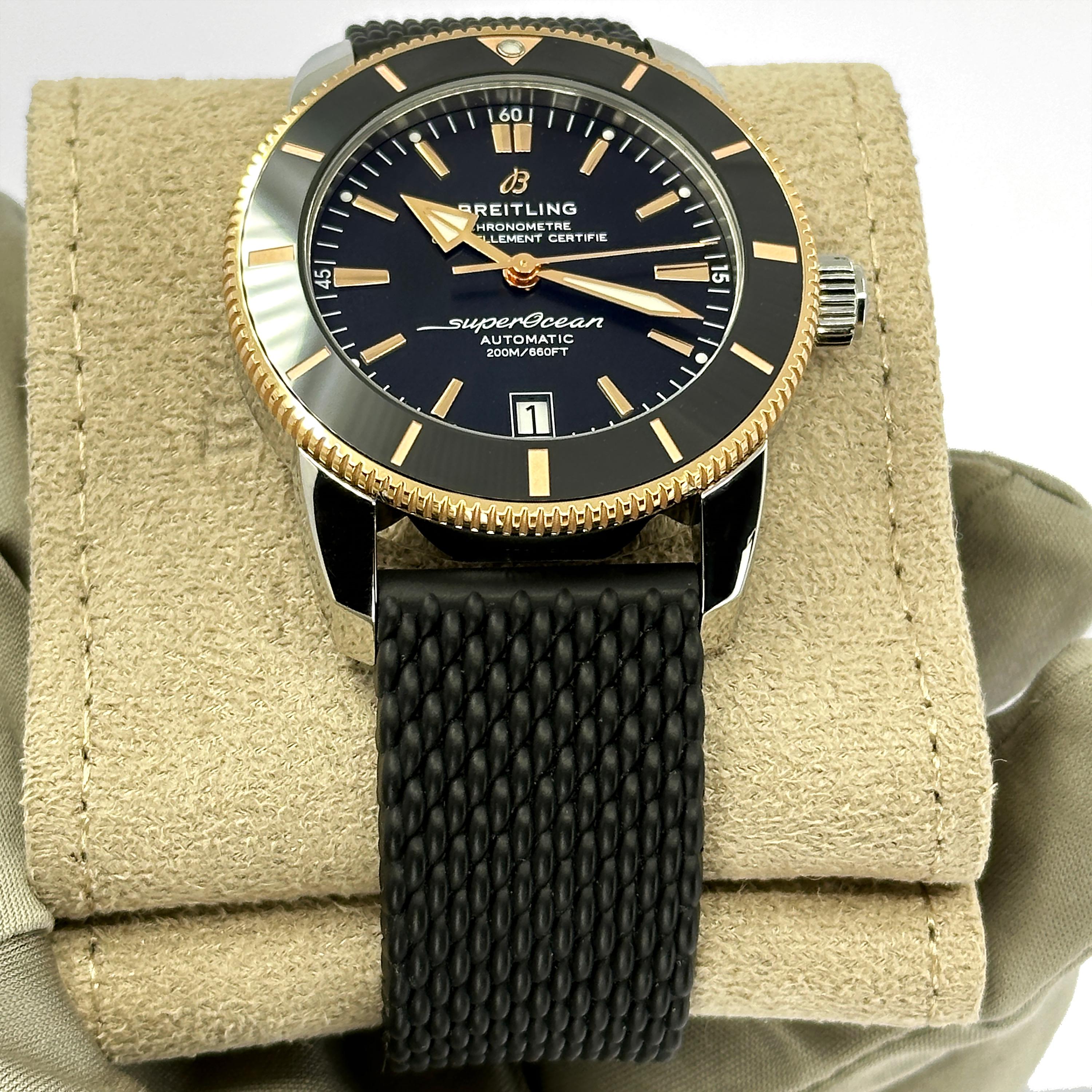 Breitling Superocean non indossato, referenza UB2010121B1S1, set completo, 2025 in vendita 4