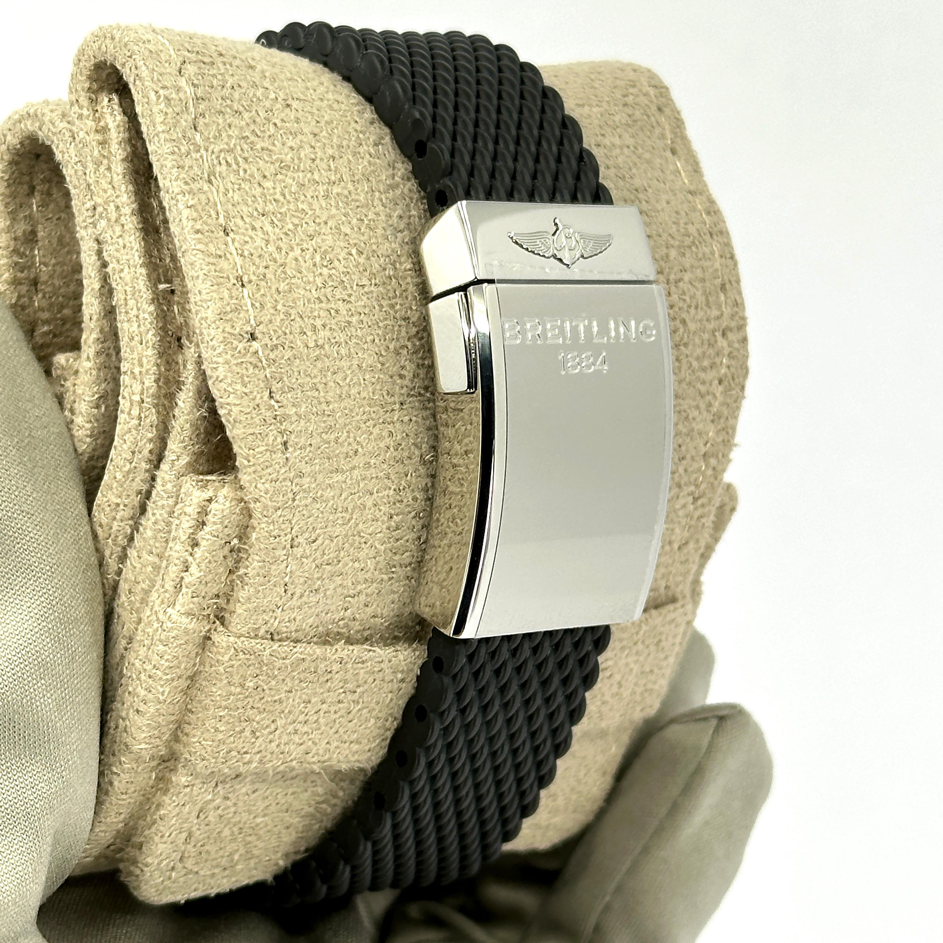 Breitling Superocean non indossato, referenza UB2010121B1S1, set completo, 2025 in vendita 5