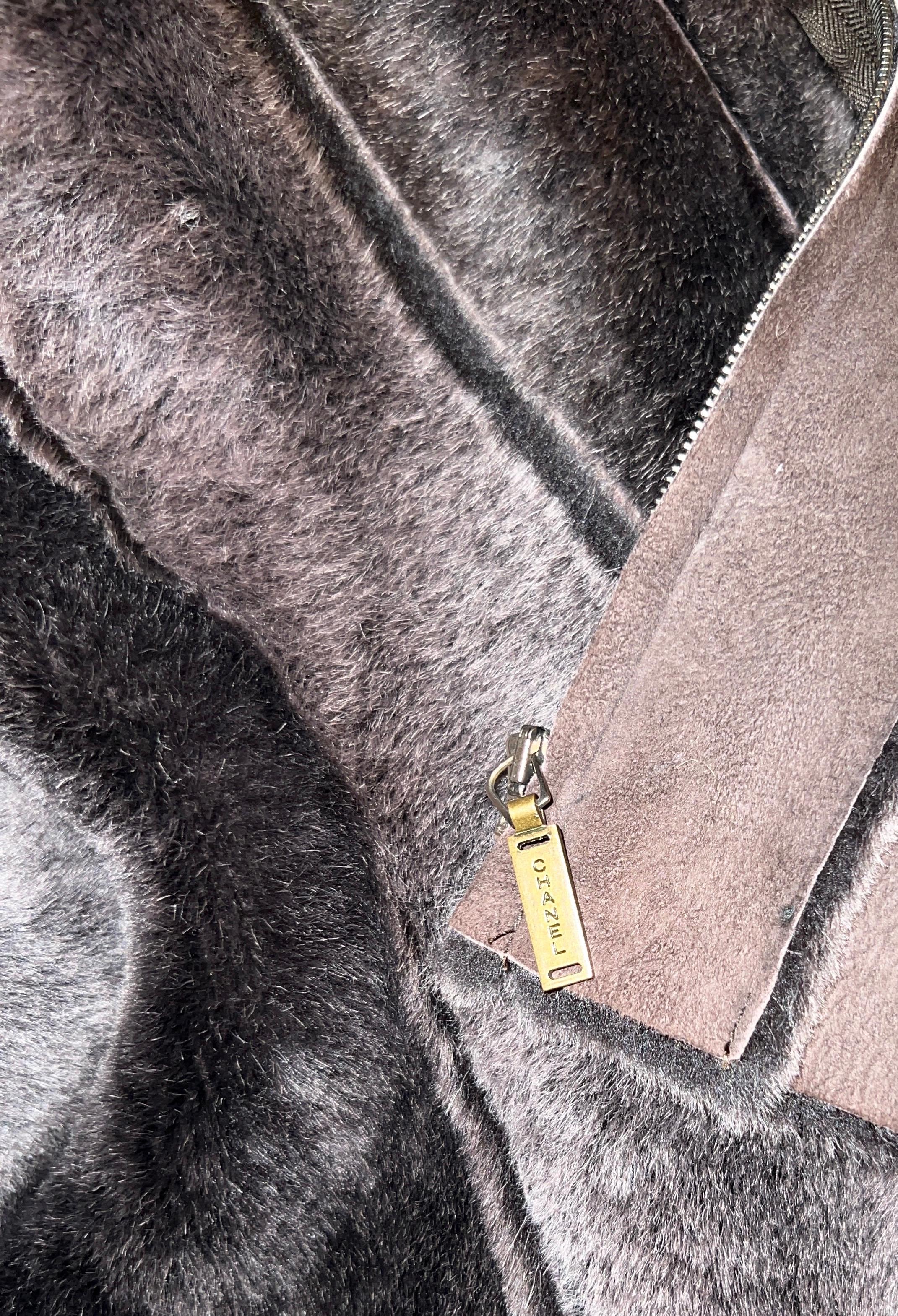 UNWORNN Chanel Brown Lambskin Suede Fur Shearling Outwear Jacket 34 en vente 4
