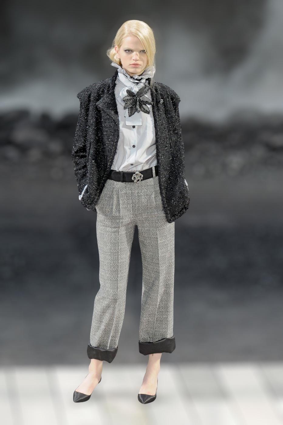 UNWORN Chanel Grey Melange Pattern High Rise Tweed Wide Leg Pants Trousers 38 1
