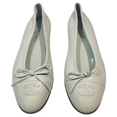Unworn Chanel Light Blue Caviar Ballerina Flats