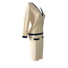 Chanel Monocromo Logo CC Button Gonna Top Set Ensemble come vestito 38