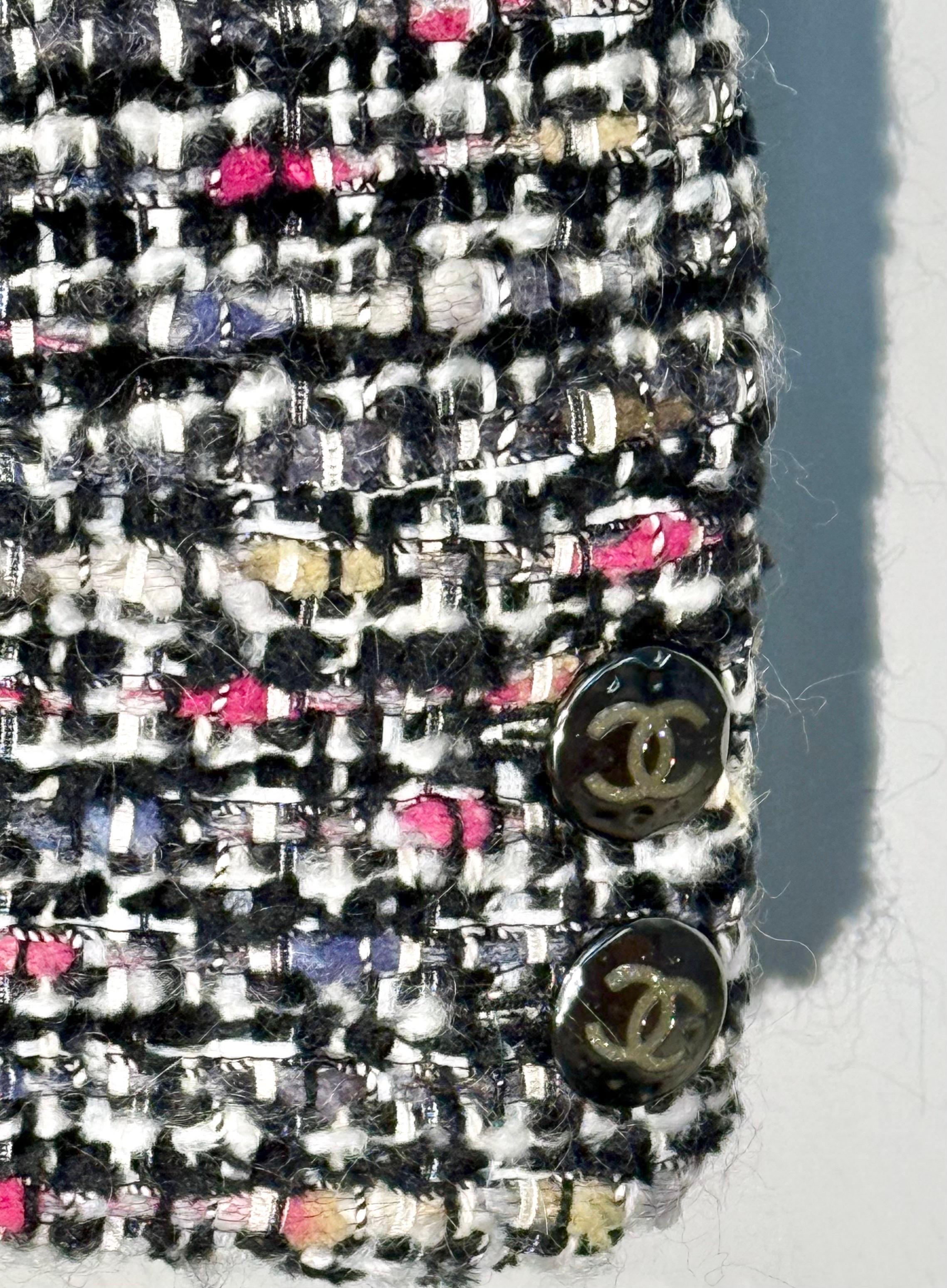 Gray Unworn Chanel multi-coloured tweed classic jacket For Sale