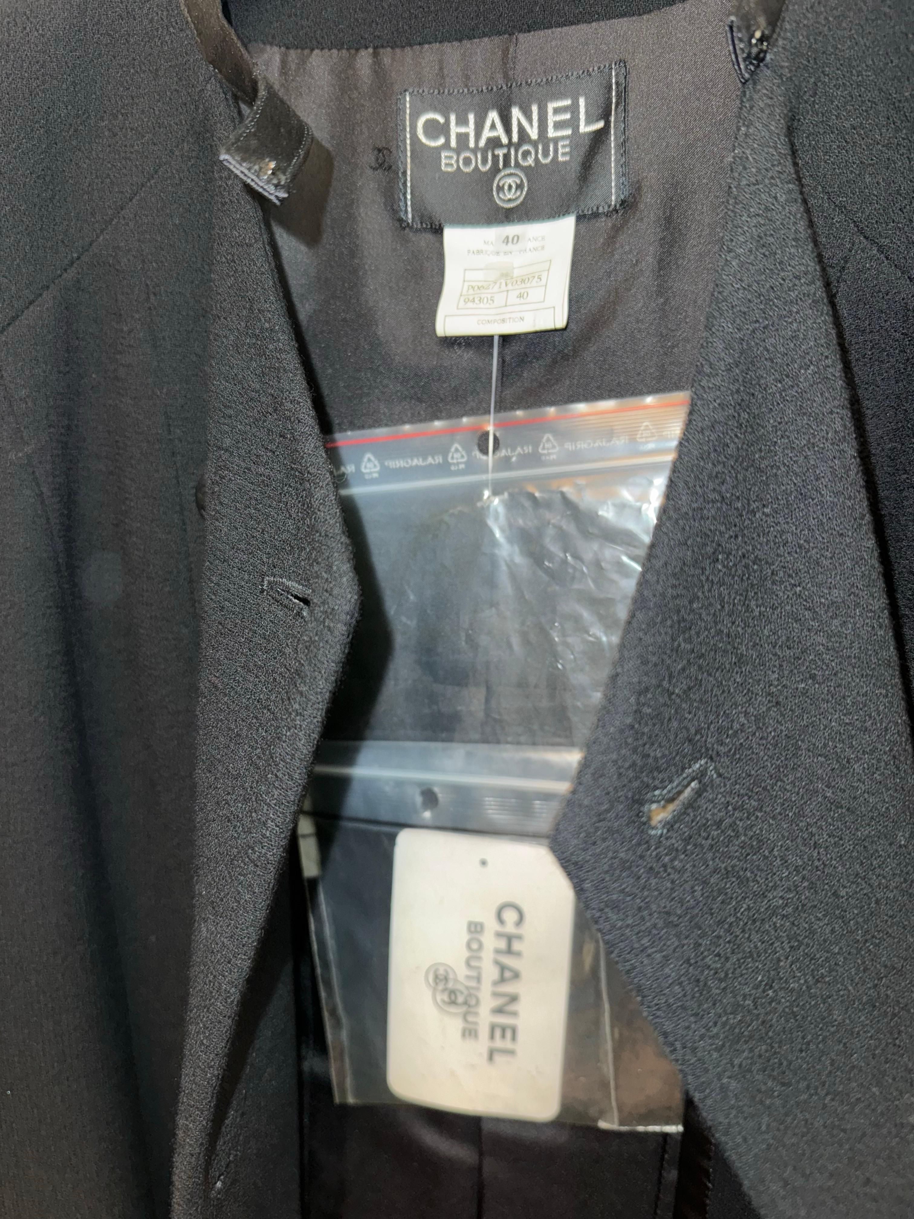 Women's Unworn Chanel satin mandarin collar black wool jacket For Sale