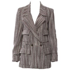 UNWORN Chanel Tweed & Sequins CC Logo Button Short Coat Jacket Blazer 42
