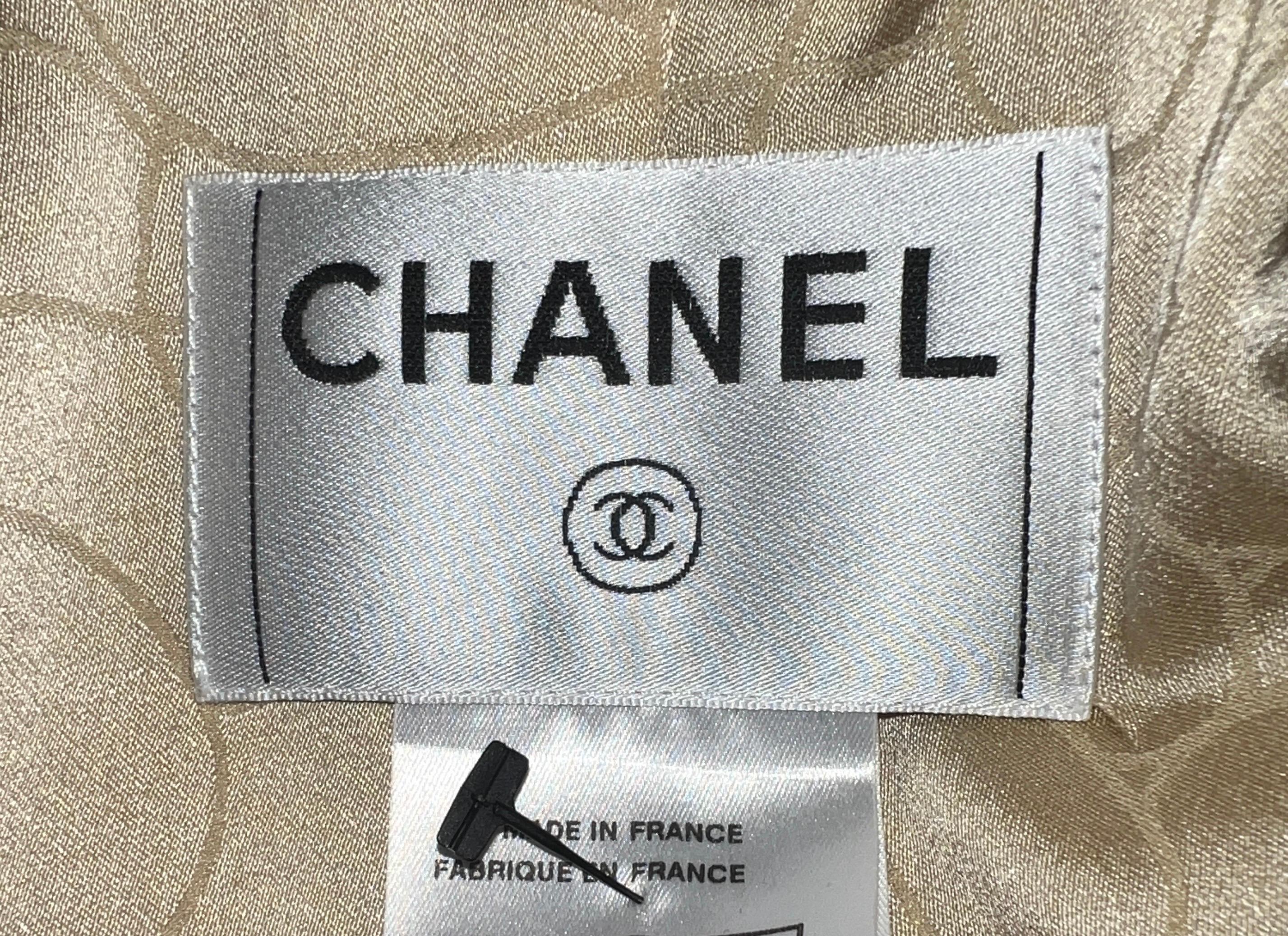 UNWORN Classy Chanel Caramel Fantasy Tweed Jacket Blazer Skirt Business Suit 38 8