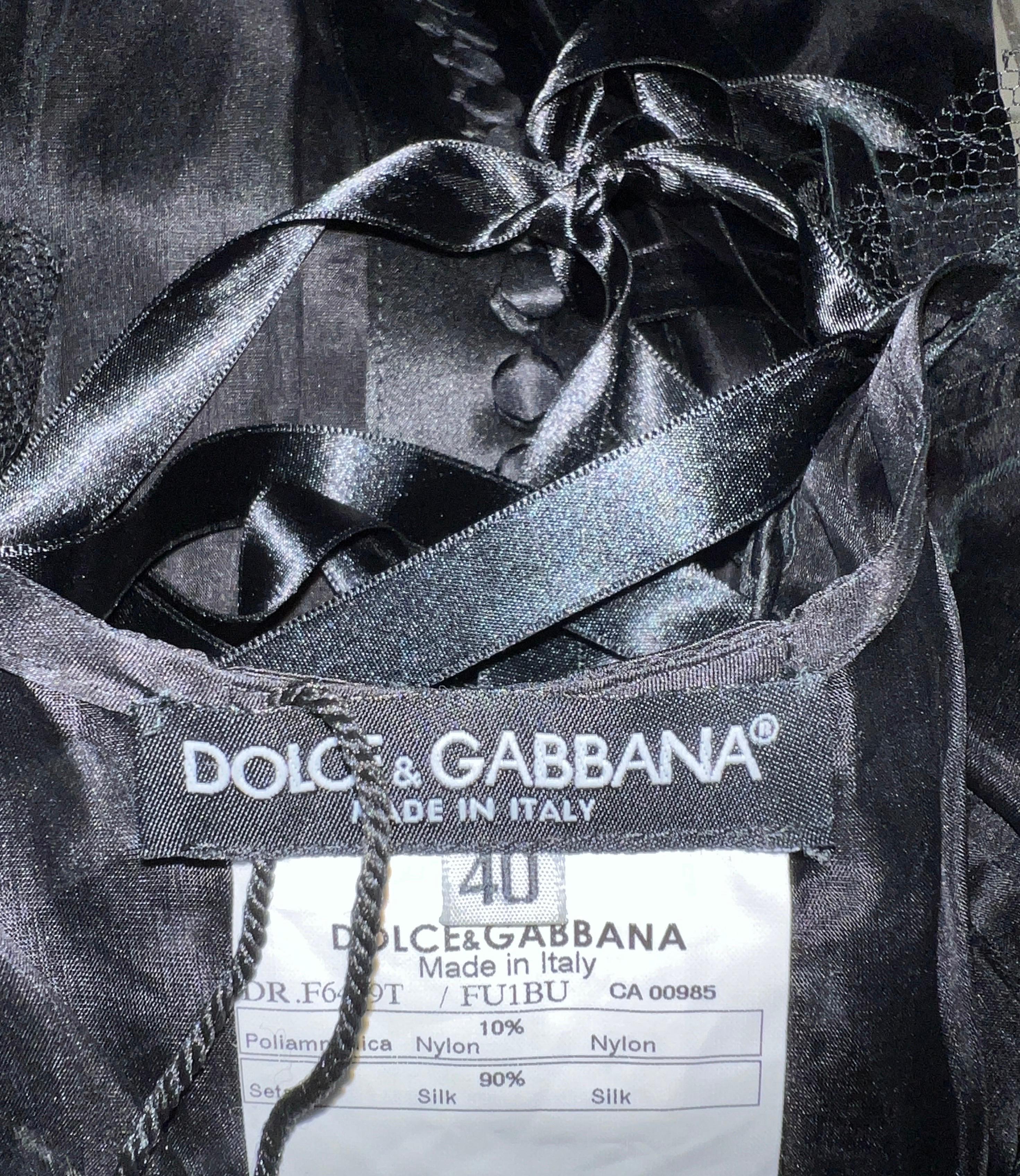 UNWORN Dolce & Gabbana Vintage Black Sheer Lace Up Corset Dress Poppy Flower 40 For Sale 4