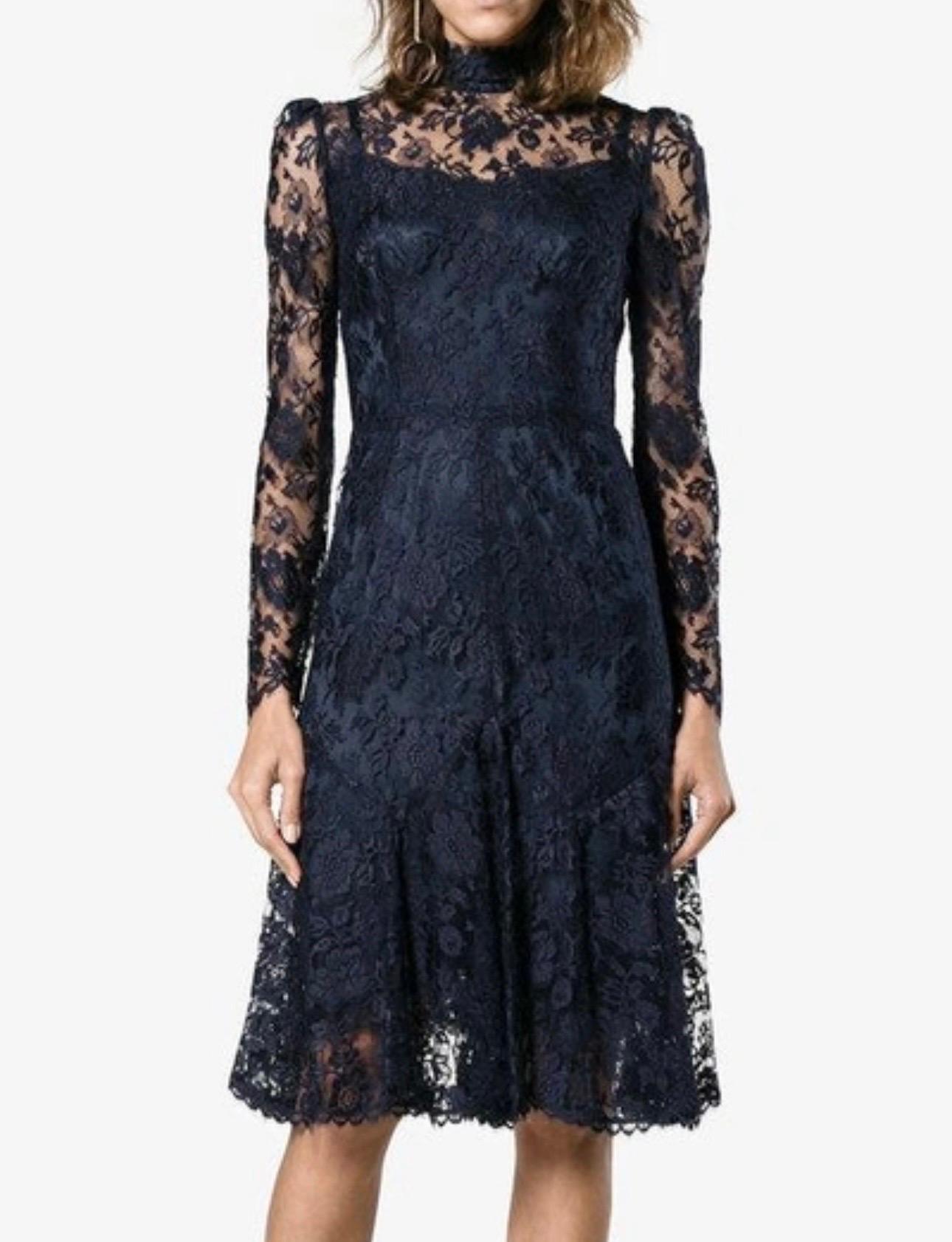 UNBEKANNT Dolce & Gabbana Mitternachtsblaues Cordonetto-Spitzen-Cocktailkleid im Angebot 5