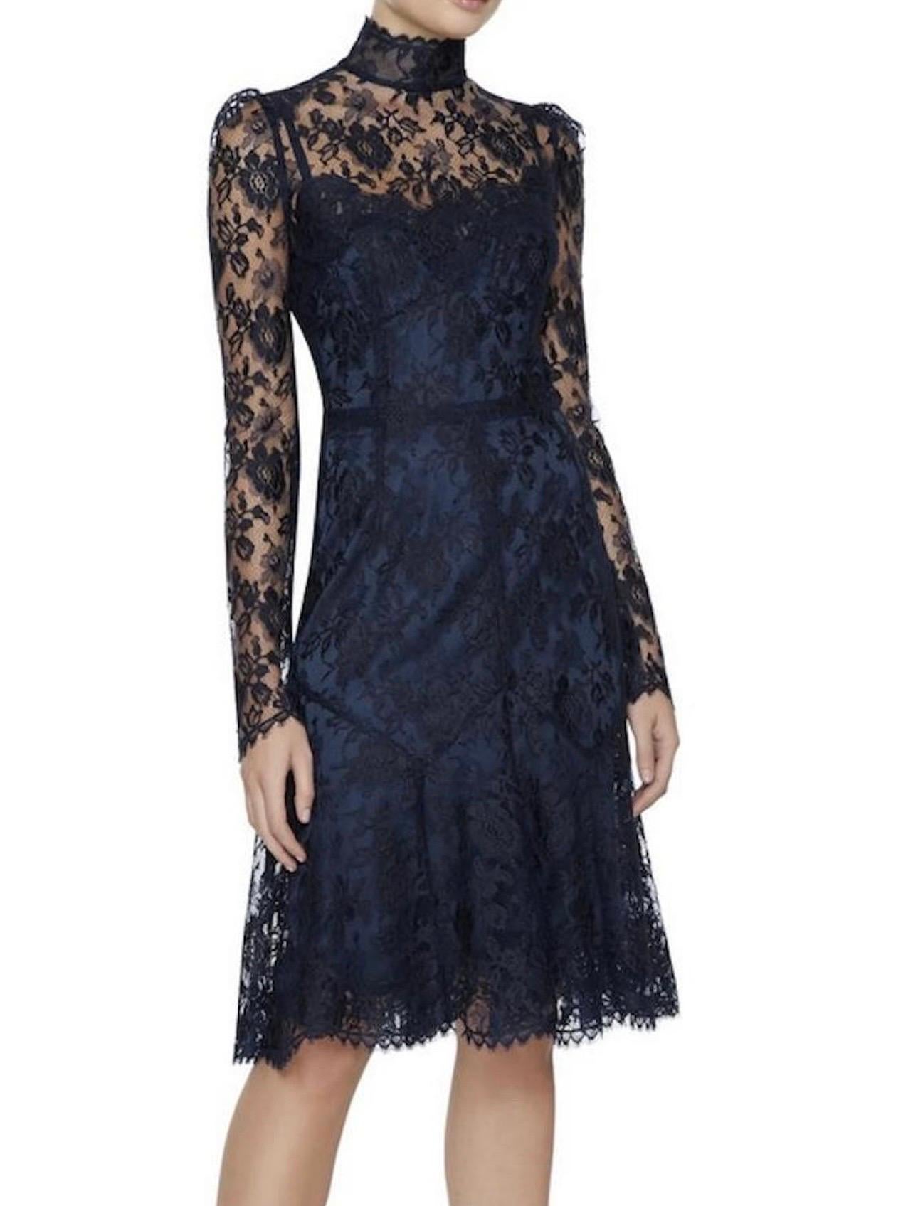 UNBEKANNT Dolce & Gabbana Mitternachtsblaues Cordonetto-Spitzen-Cocktailkleid im Angebot 2