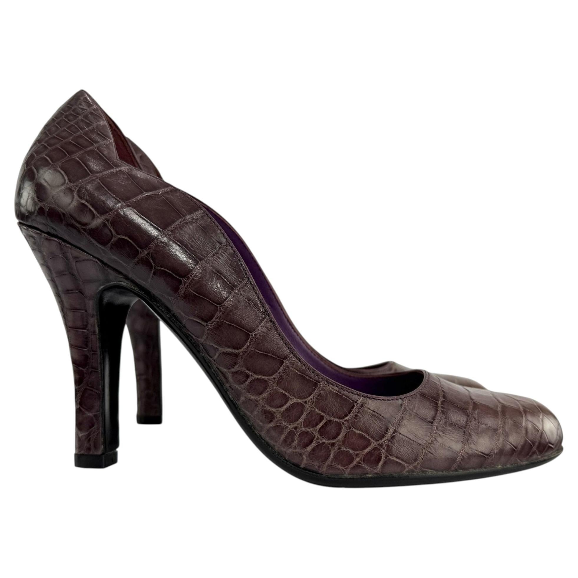 Unworn Early 2000s Prada Genuine Alligator Purple Scalloped Pumps 36 For Sale
