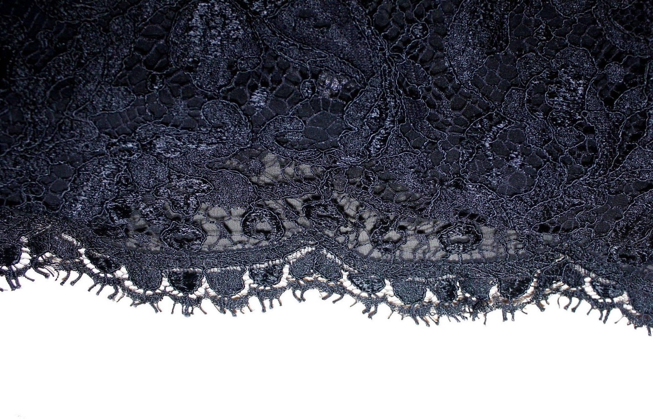 Women's UNWORN Emilio Pucci by Peter Dundas Black Lace Mirror Lace Up Dress 38 For Sale
