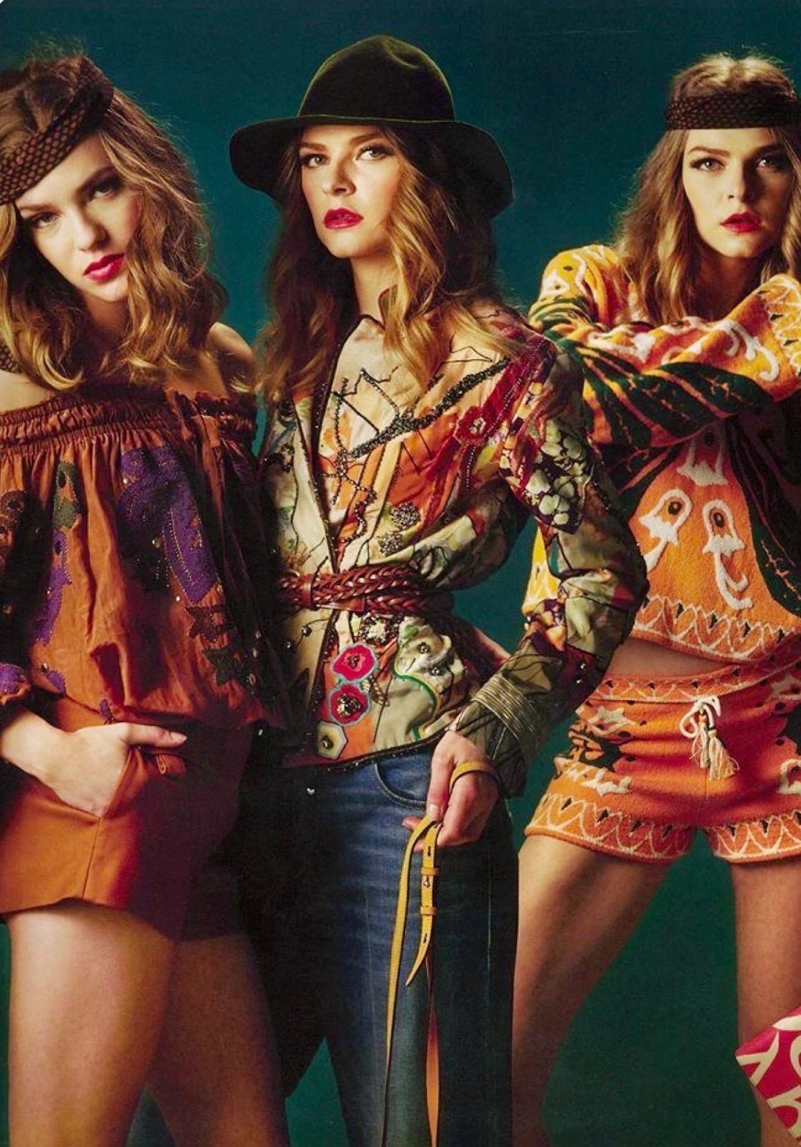 UNWORN Emilio Pucci by Peter Dundas Embroidered Kaftan Tunic Top Blouse For Sale 7