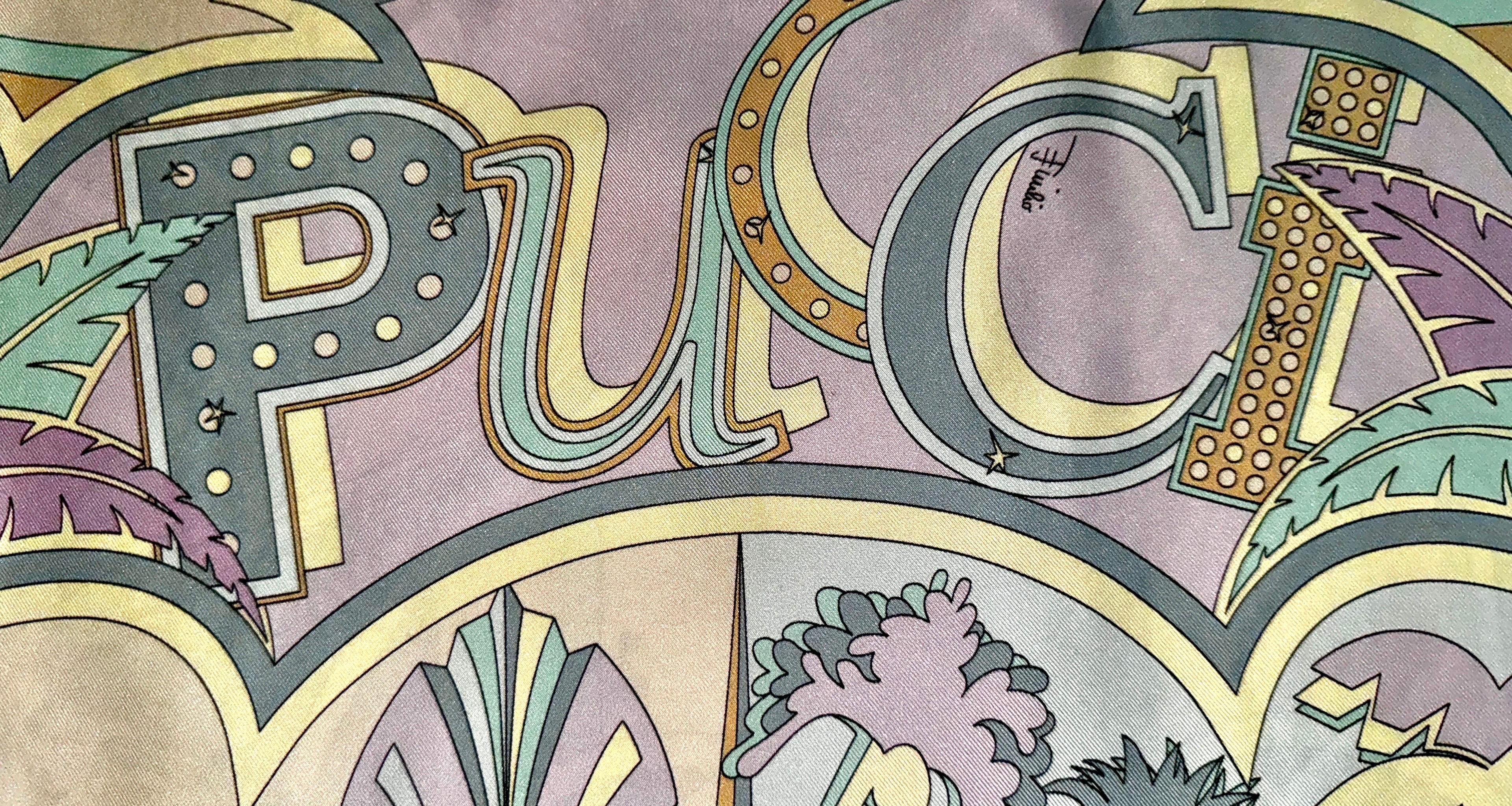 Emilio Pucci - Robe tunique caftan en sergé de soie imprimé signature multicolore, non portée, 40 en vente 5