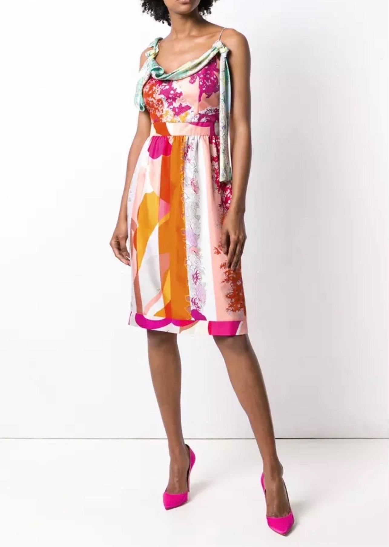 UNWORN Emilio Pucci Signature Print Draped Silk Dress 42 In New Condition For Sale In Switzerland, CH