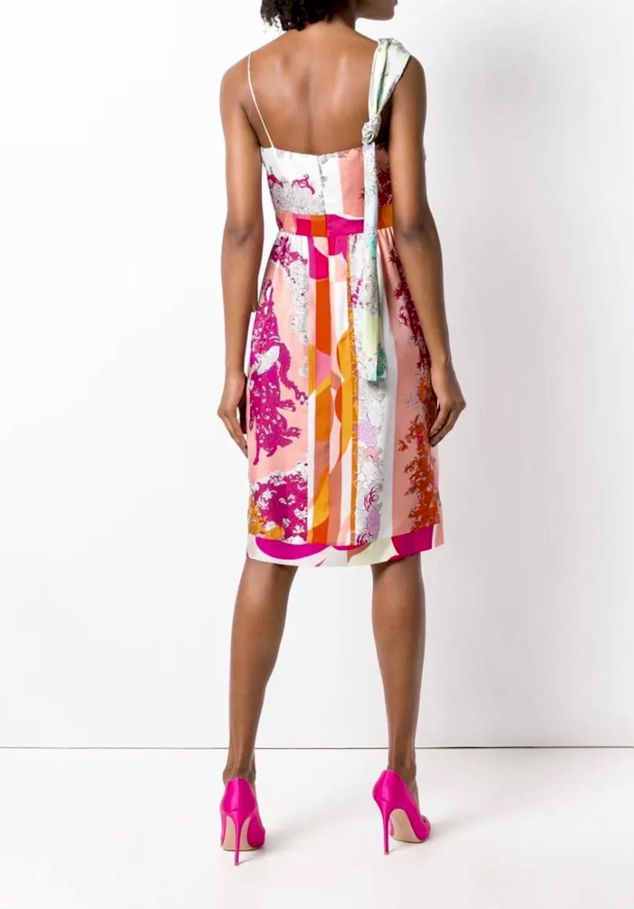 Women's UNWORN Emilio Pucci Signature Print Draped Silk Dress 42 For Sale