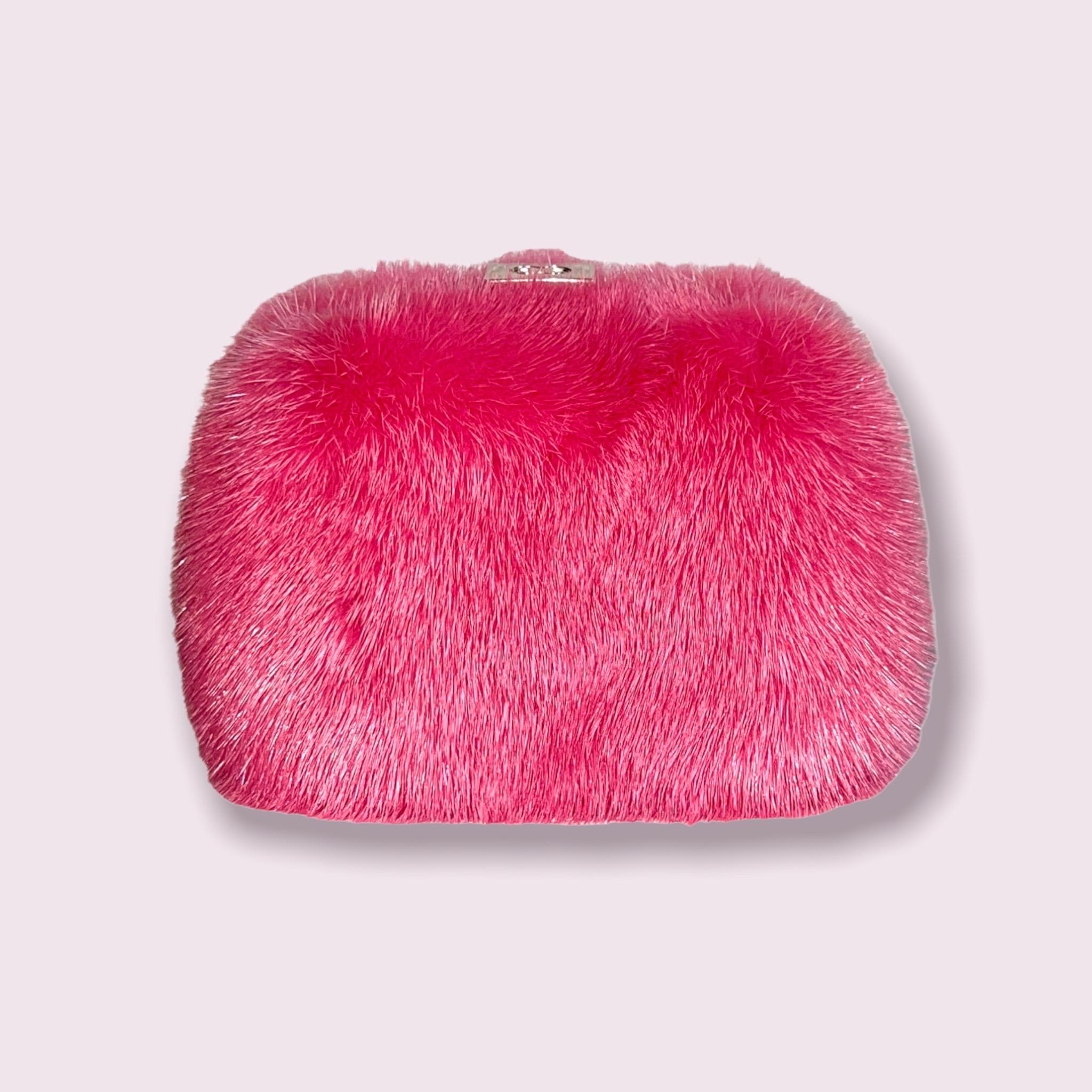UNWORN Exotische Escada „Barbiecore“ Rosa Nerzpelz-Minitasche Clutch Umhängetasche  (Pink) im Angebot