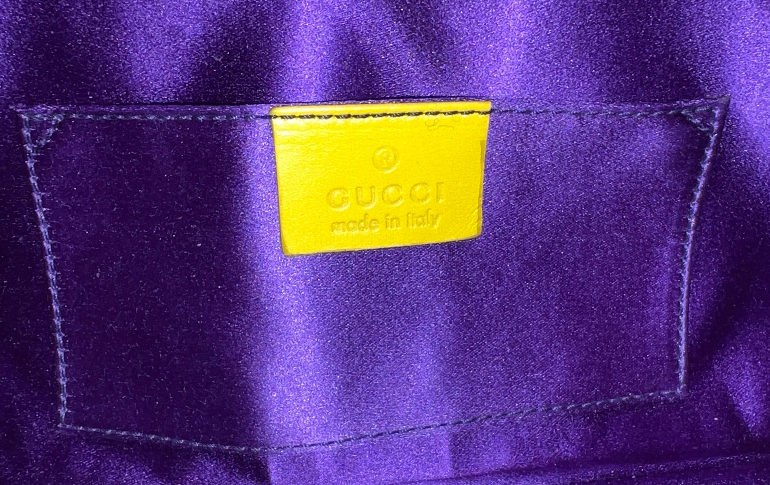 UNWORN Gucci by Tom Ford 2004 Exotische GG Monogramm Schlangenkopf-Tasche mit Juwelenbesatz 6