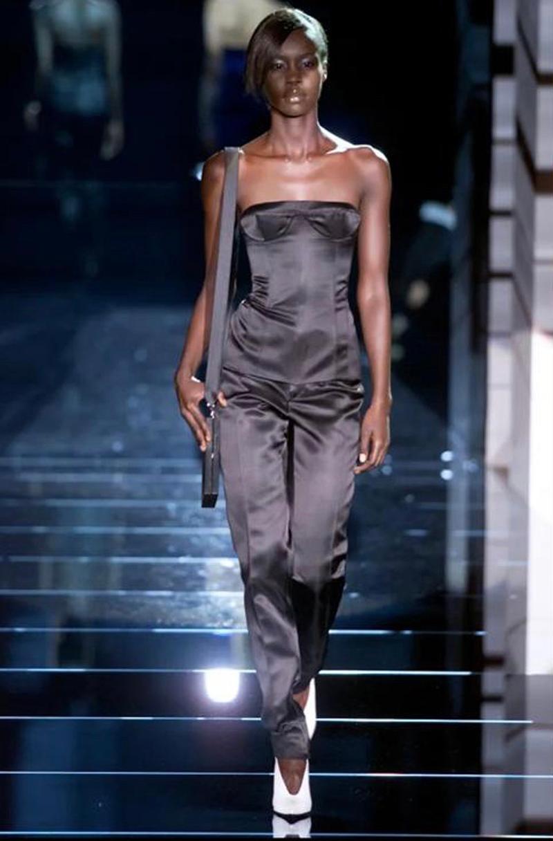 Top sin usar Gucci By Tom Ford Runway Bustier, Primavera-Verano 2001 Negro