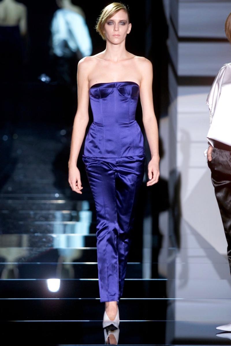 Top sin usar Gucci By Tom Ford Runway Bustier, Primavera-Verano 2001 en Nuevo Estado en Geneva, CH