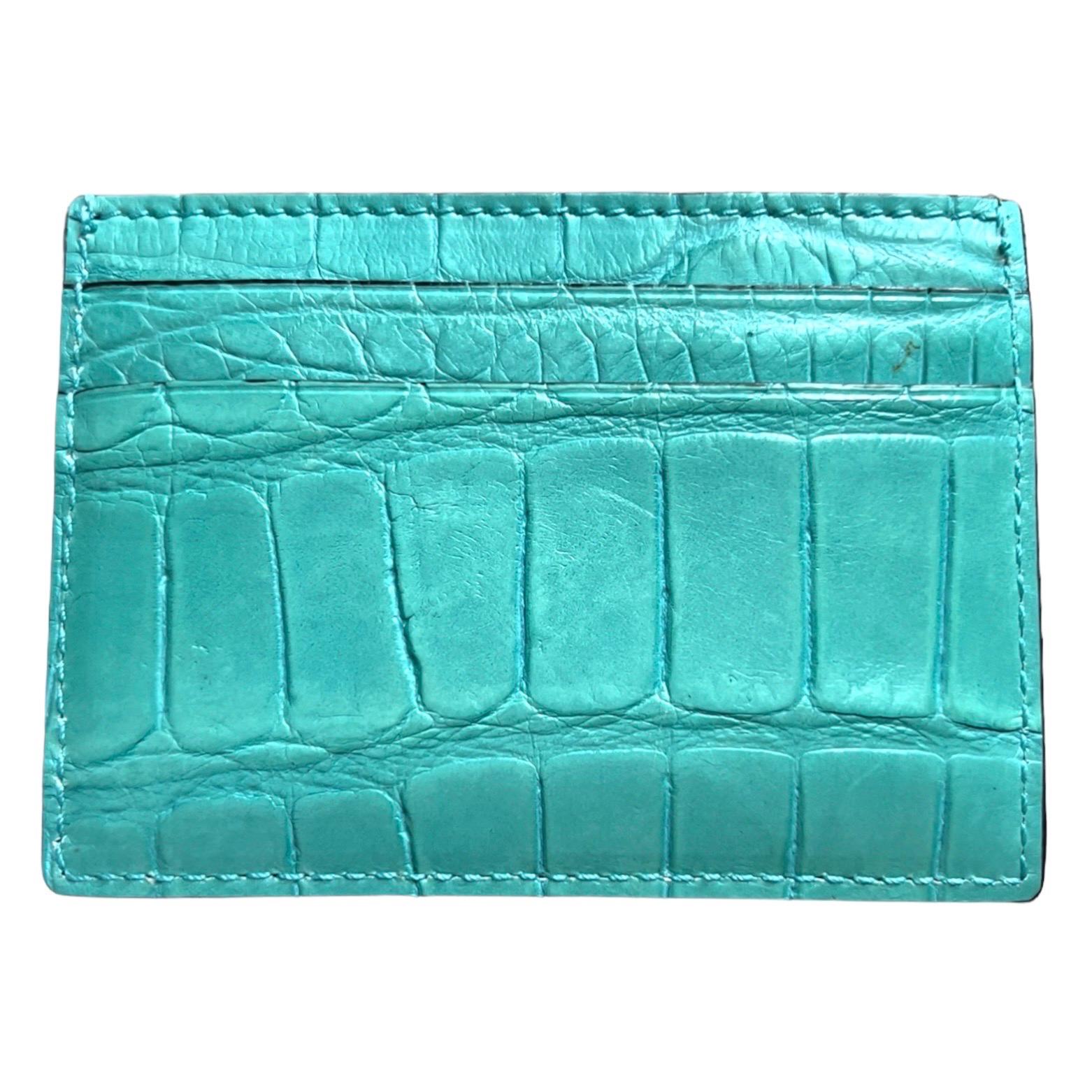 UNWORN Gucci Exotic Crocodile Skin Card Case Rare & Unique „Tiffany“ Blue Color In Good Condition For Sale In Switzerland, CH