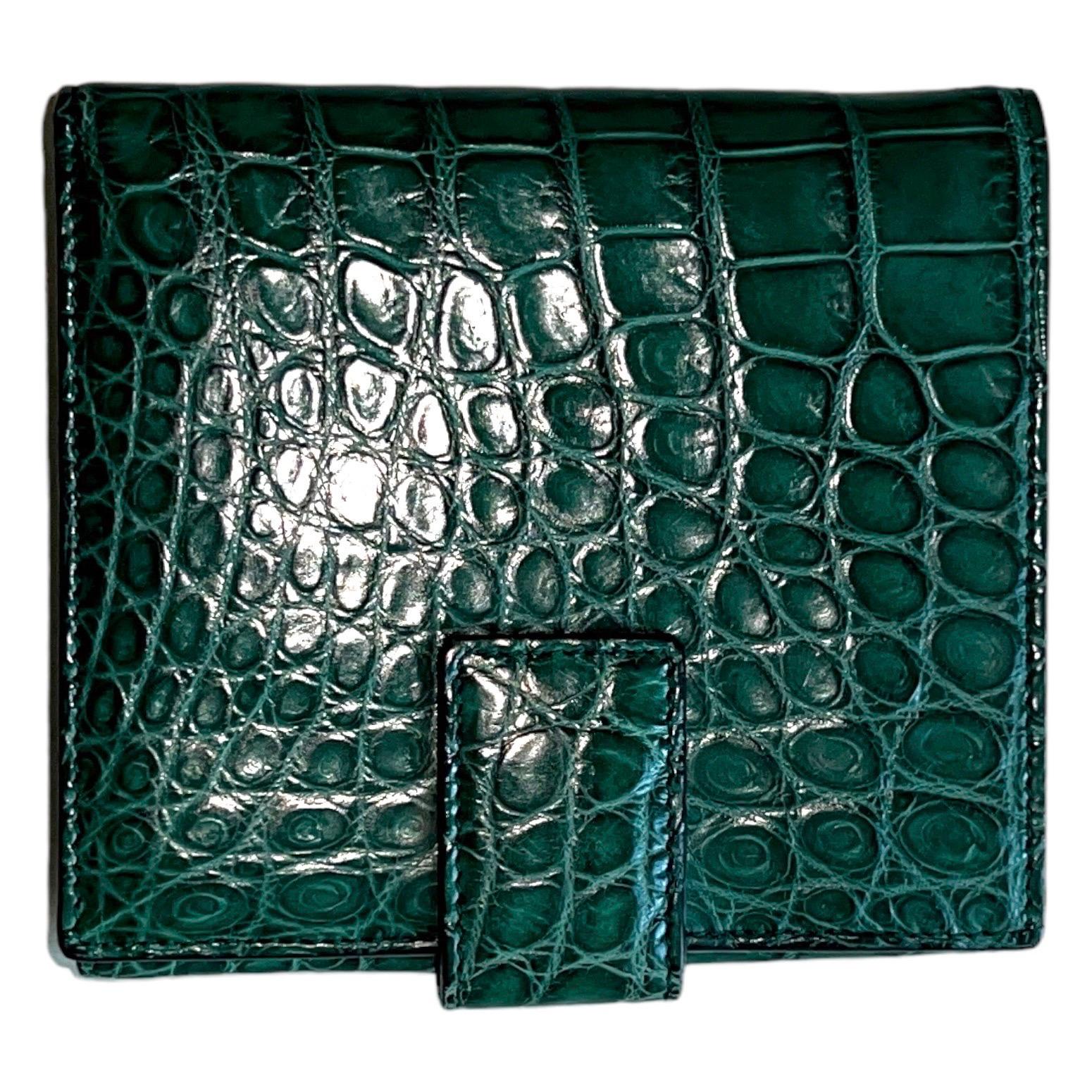 UNWORN Gucci Exotic Green Crocodile Skin Wallet - Rare & Unique Color 2