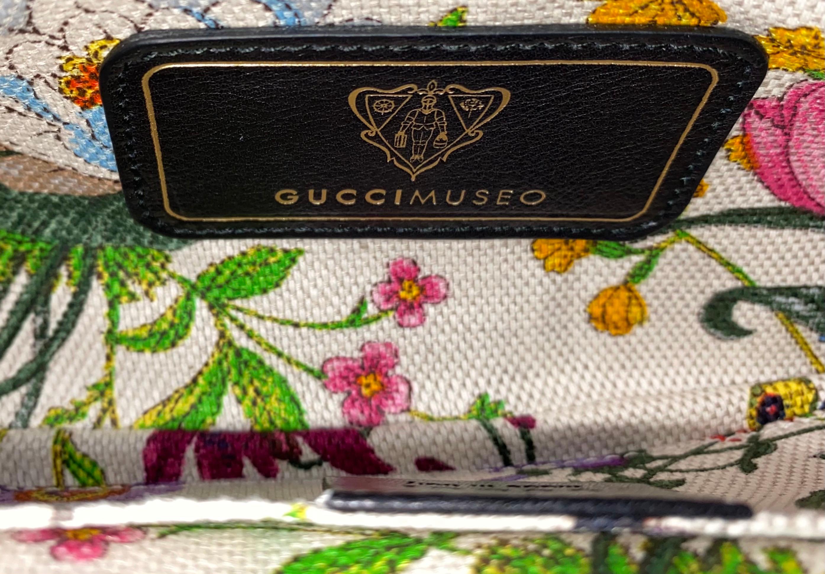 UNZERWARTET Gucci Limited Edition Schwarzes Leder bemalt Flora Horsebit Tasche Clutch 3