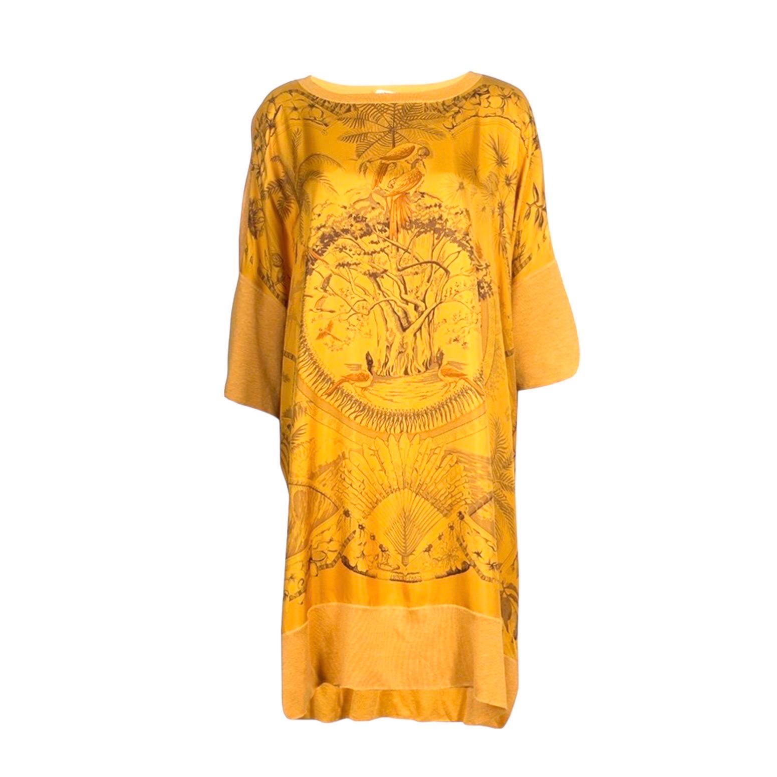 UNBEKANNT Hermès Paris Orange Bedruckte Seide Twill & Leinen Kaftan Kaftan Kleid OS im Zustand „Hervorragend“ im Angebot in Switzerland, CH