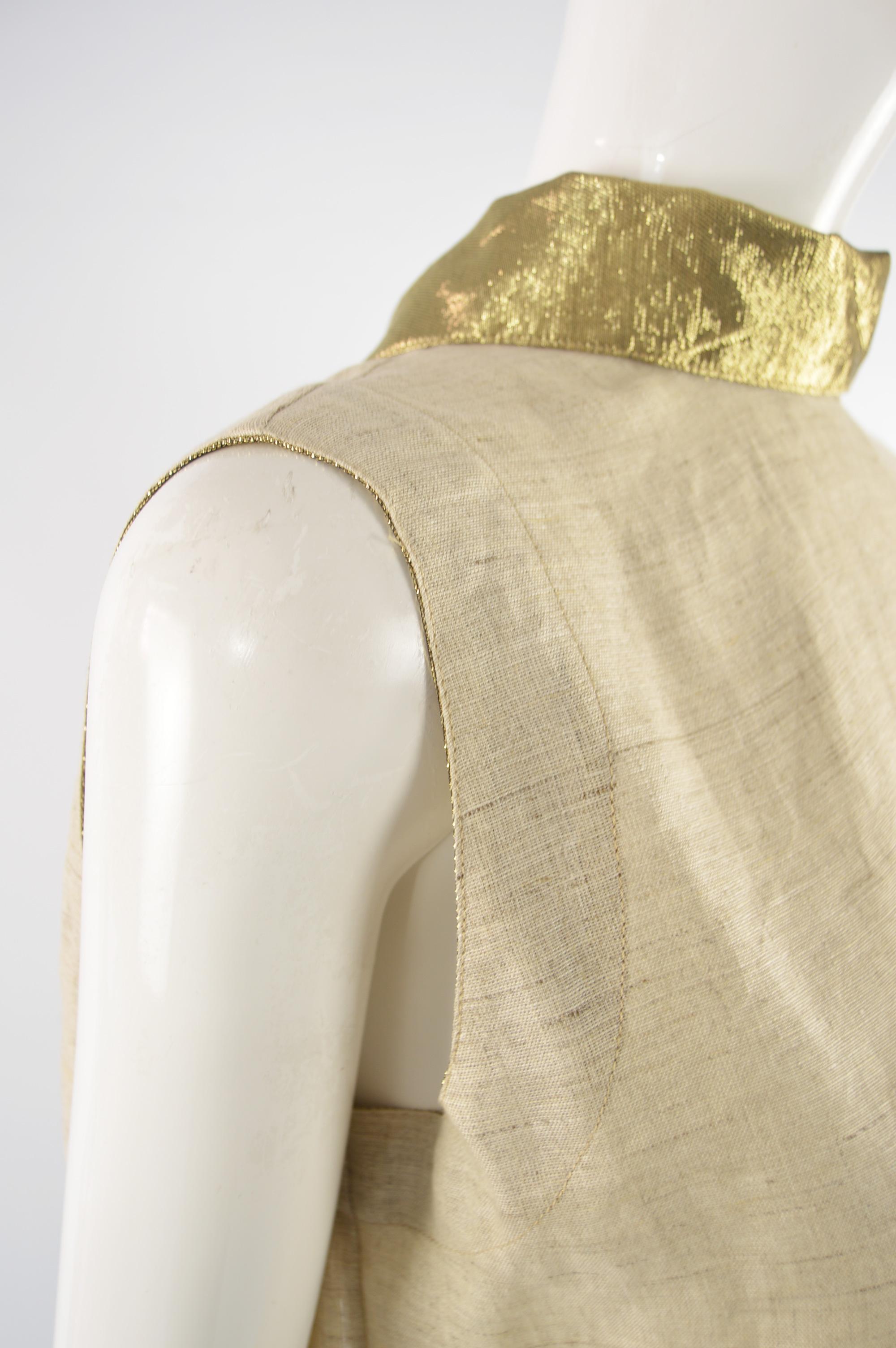 Women's Unworn Isaac Mizrahi Pure Linen & Gold Lamé Vintage Open Back Blouse, 1990s