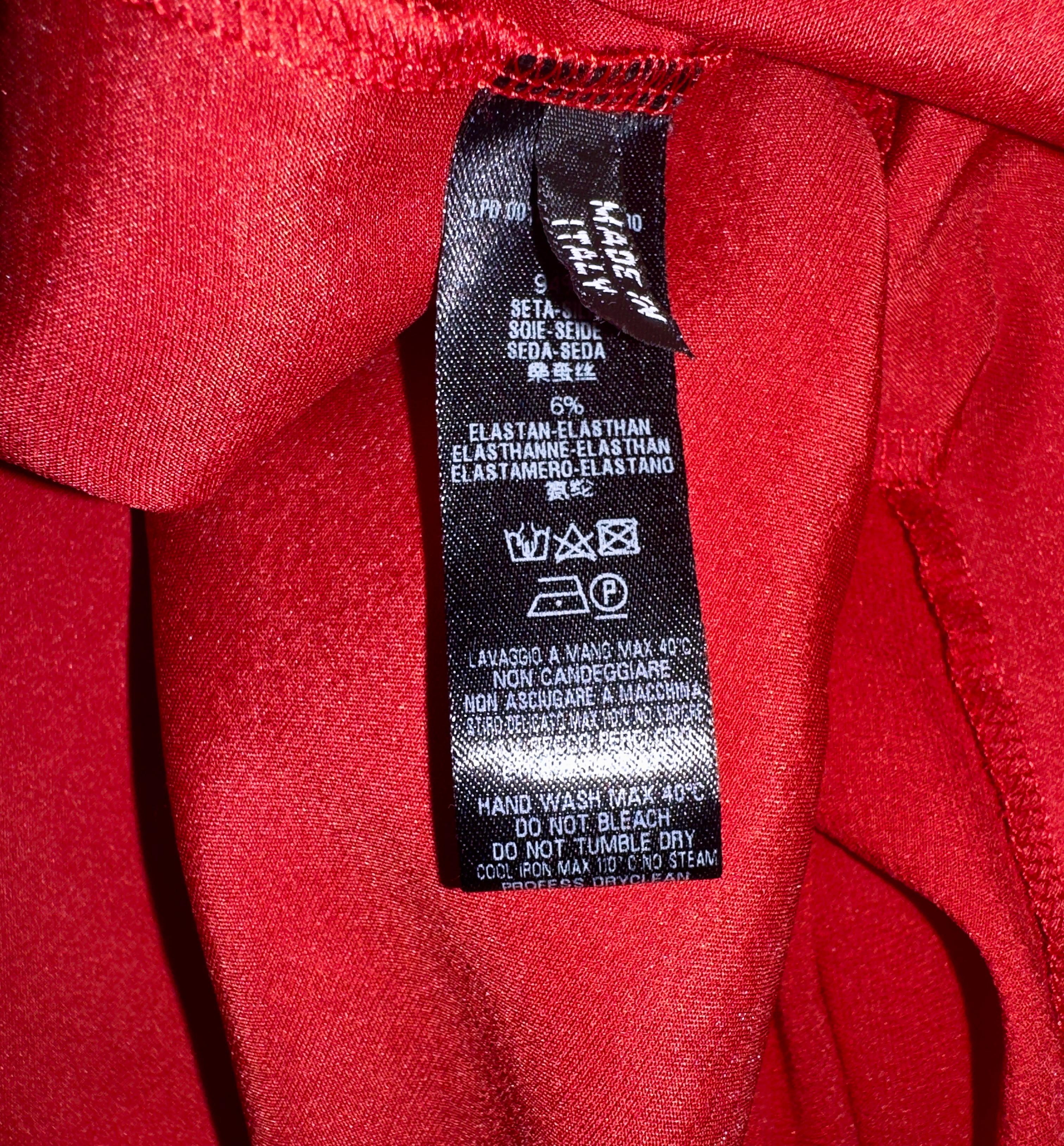 UNWORN LA PERLA Red Silk Blouse Shorts Chinoiserie Ensemble with Belt S en vente 6