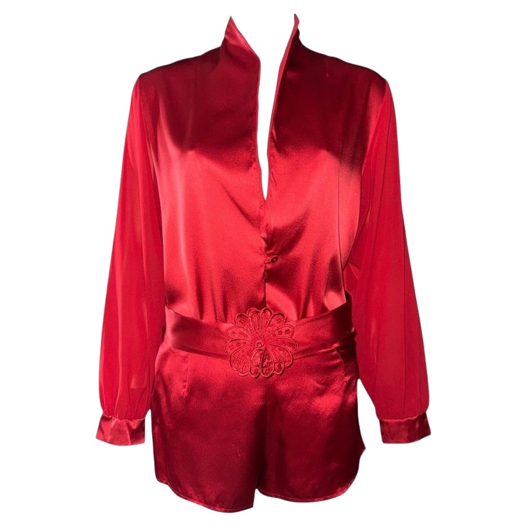 UNWORN LA PERLA Red Silk Blouse Shorts Chinoiserie Ensemble with Belt S en vente