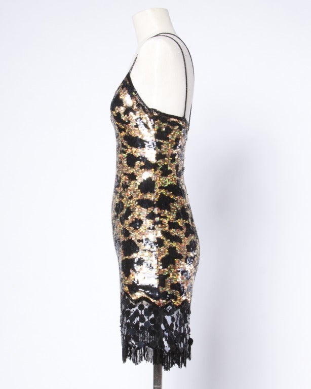 Femenino o masculino Vestido de seda de leopardo con flecos de lentejuelas doradas metalizadas Lillie Rubin sin usar en venta