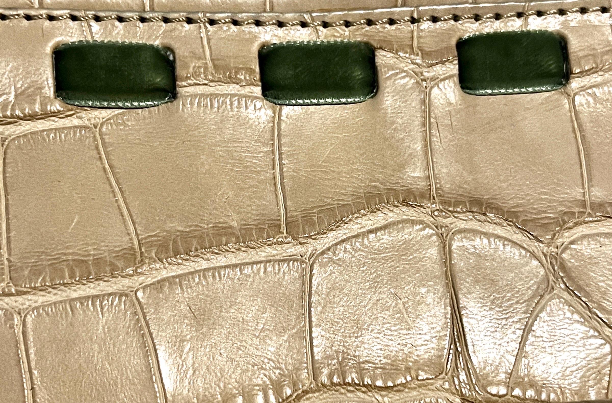 UNWORN Malo Exotic Demi-Matte Crocodile Skin Hand Bag Velvet Ribbon Trimming For Sale 6