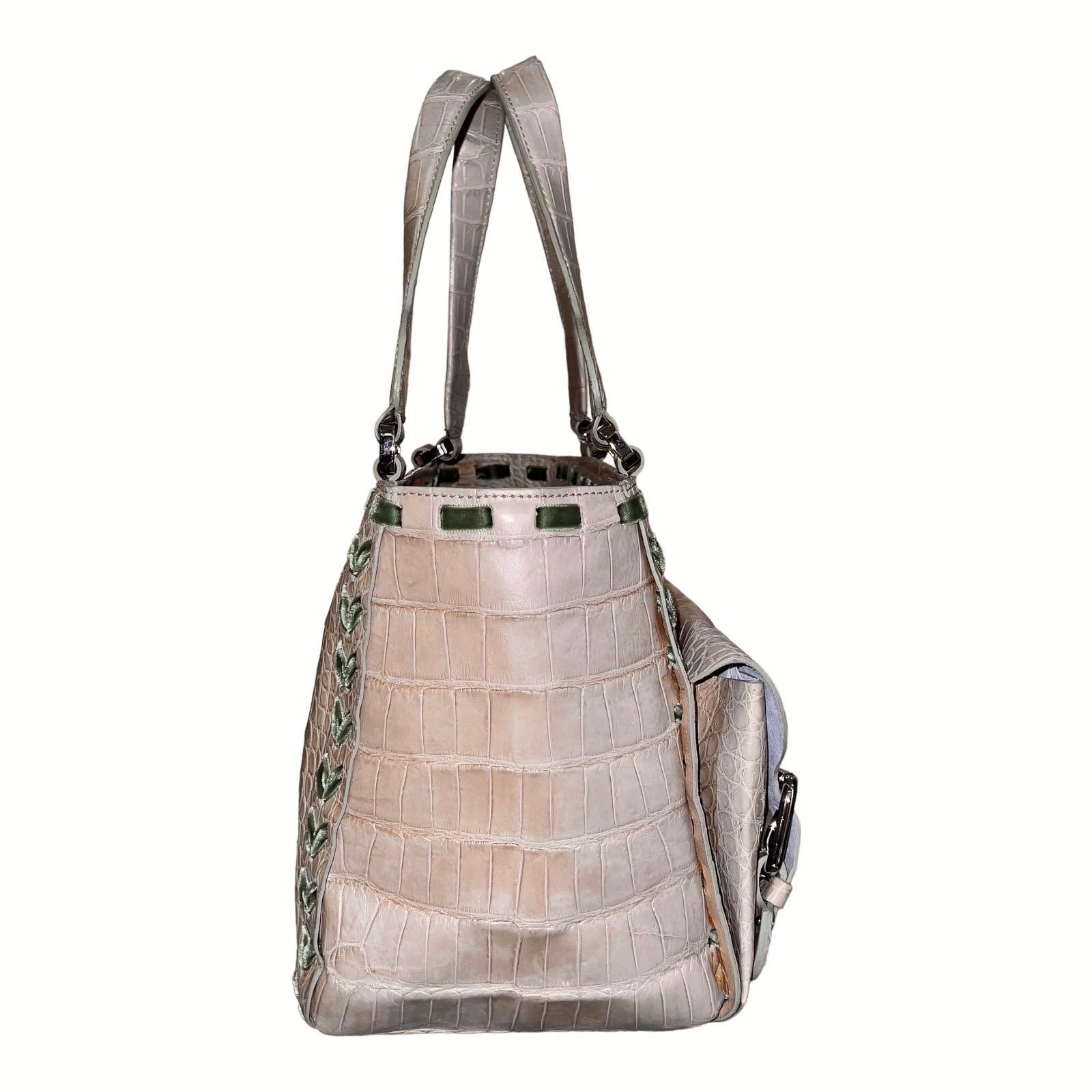 UNWORN Malo Exotic Demi-Matte Crocodile Skin Hand Bag Velvet Ribbon Trimming In Good Condition For Sale In Switzerland, CH