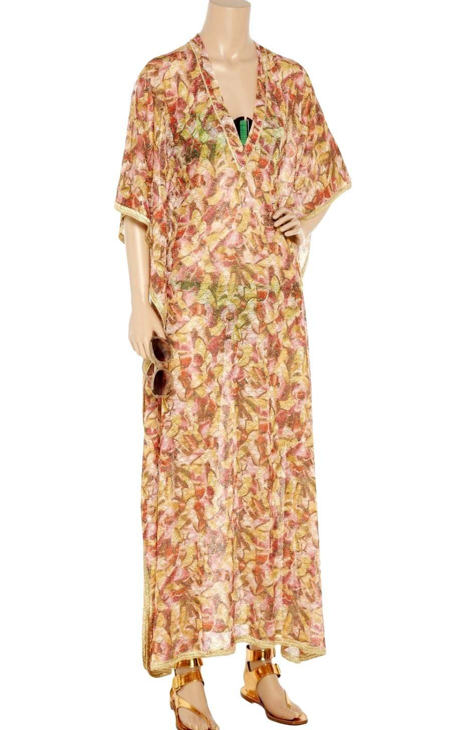 UNWORN Missoni Gold Metallic Floral Lurex Kaftan Maxi Dress S In Excellent Condition For Sale In Switzerland, CH