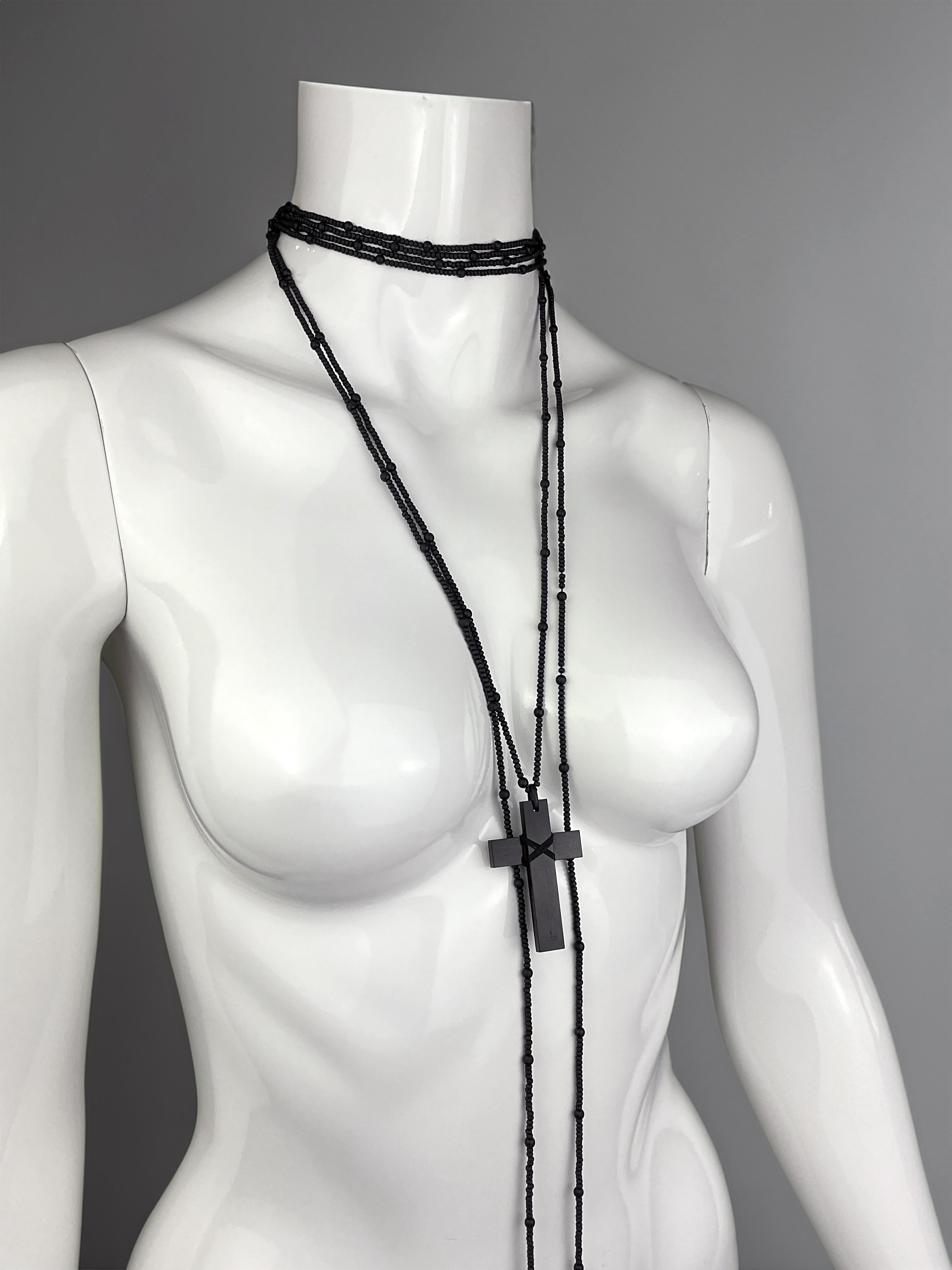 Ungetragene / neue Gucci by Tom Ford Herbst 2002 Archival Runway Cross Choker-Halskette 1